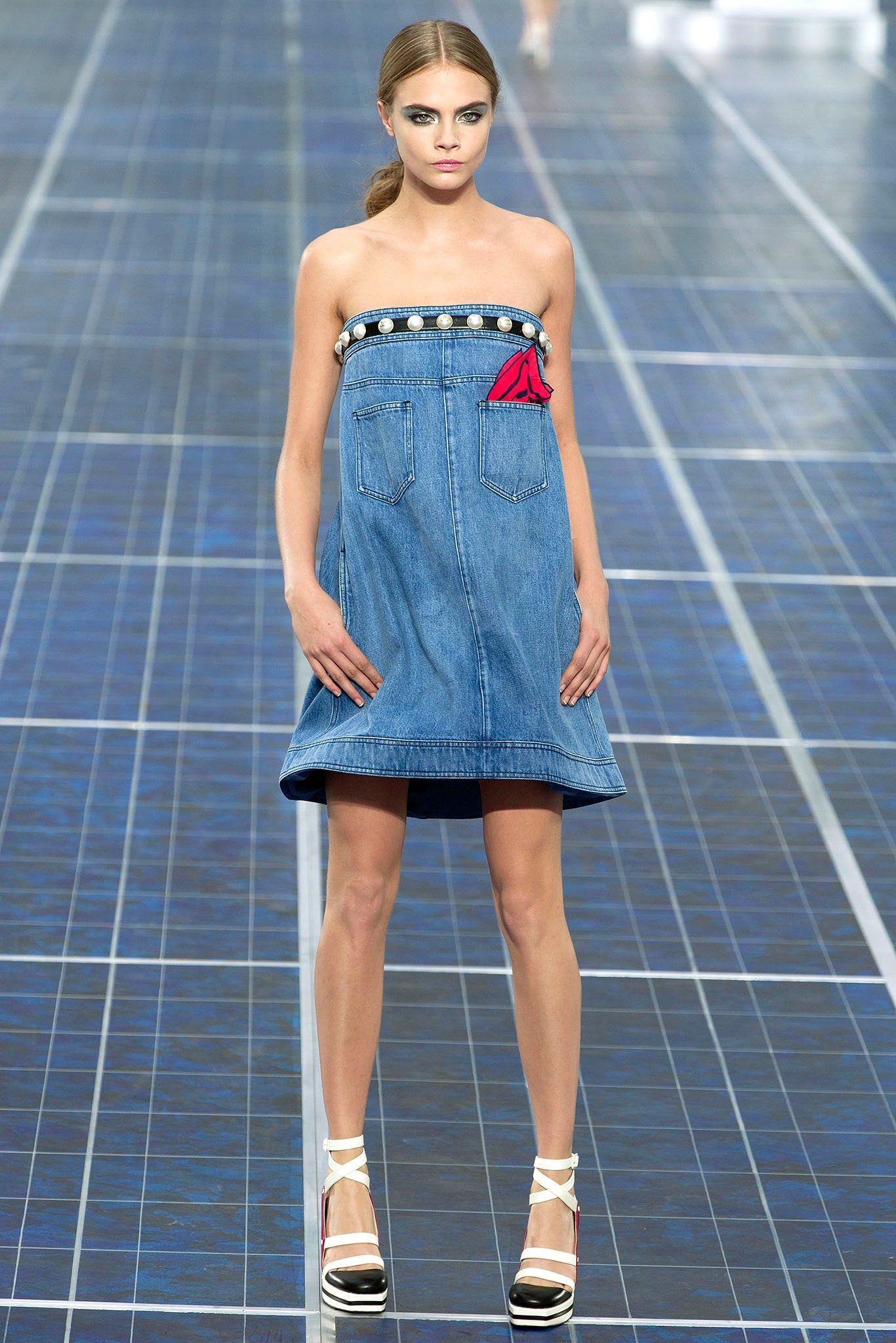 Chanel S/S 13 Look 322
