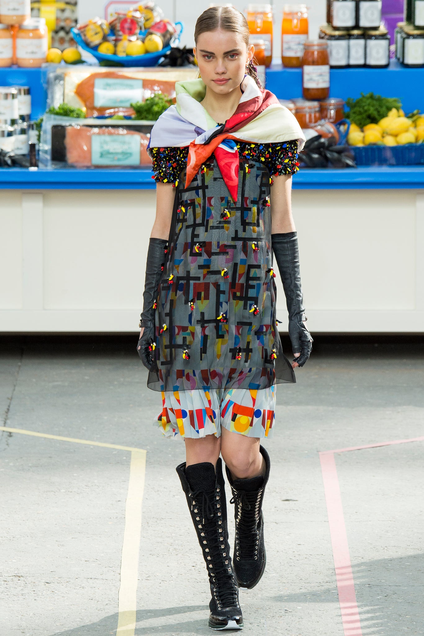 Chanel F/W 14 Look 279