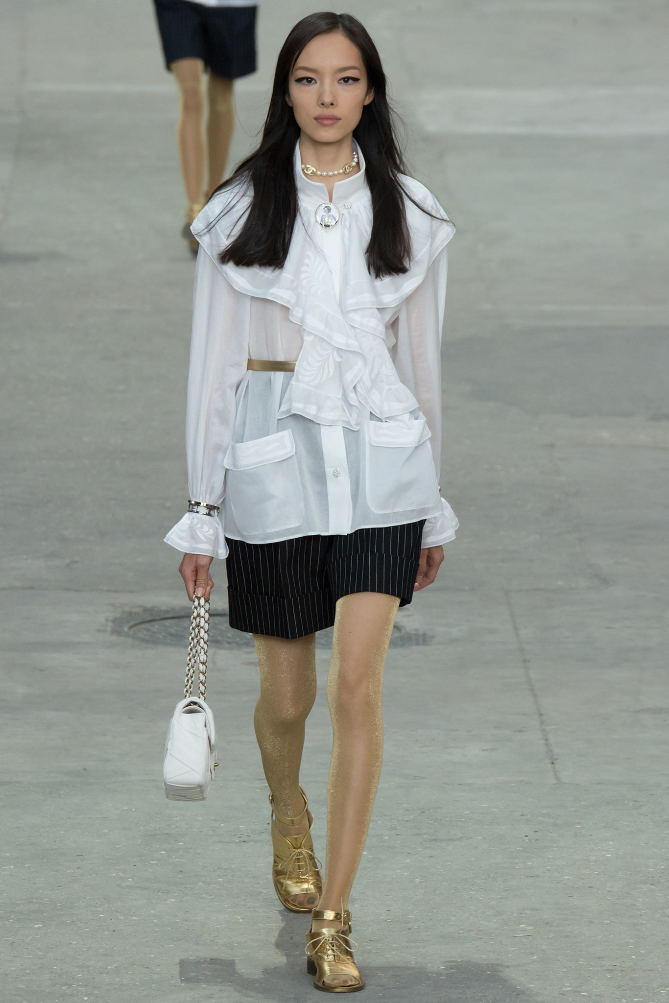 Chanel S/S 15 Look 490