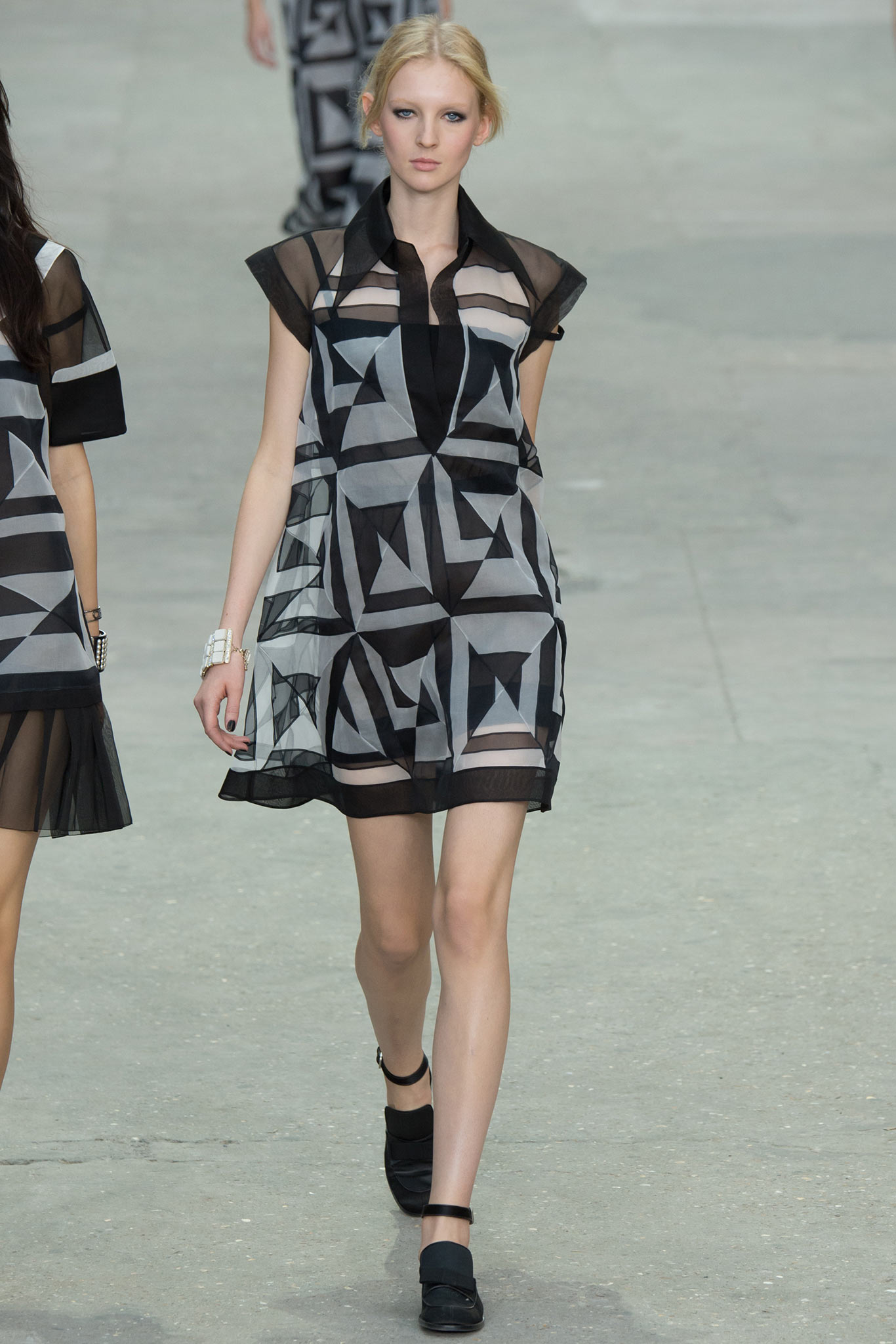 Chanel S/S 15 Look 591