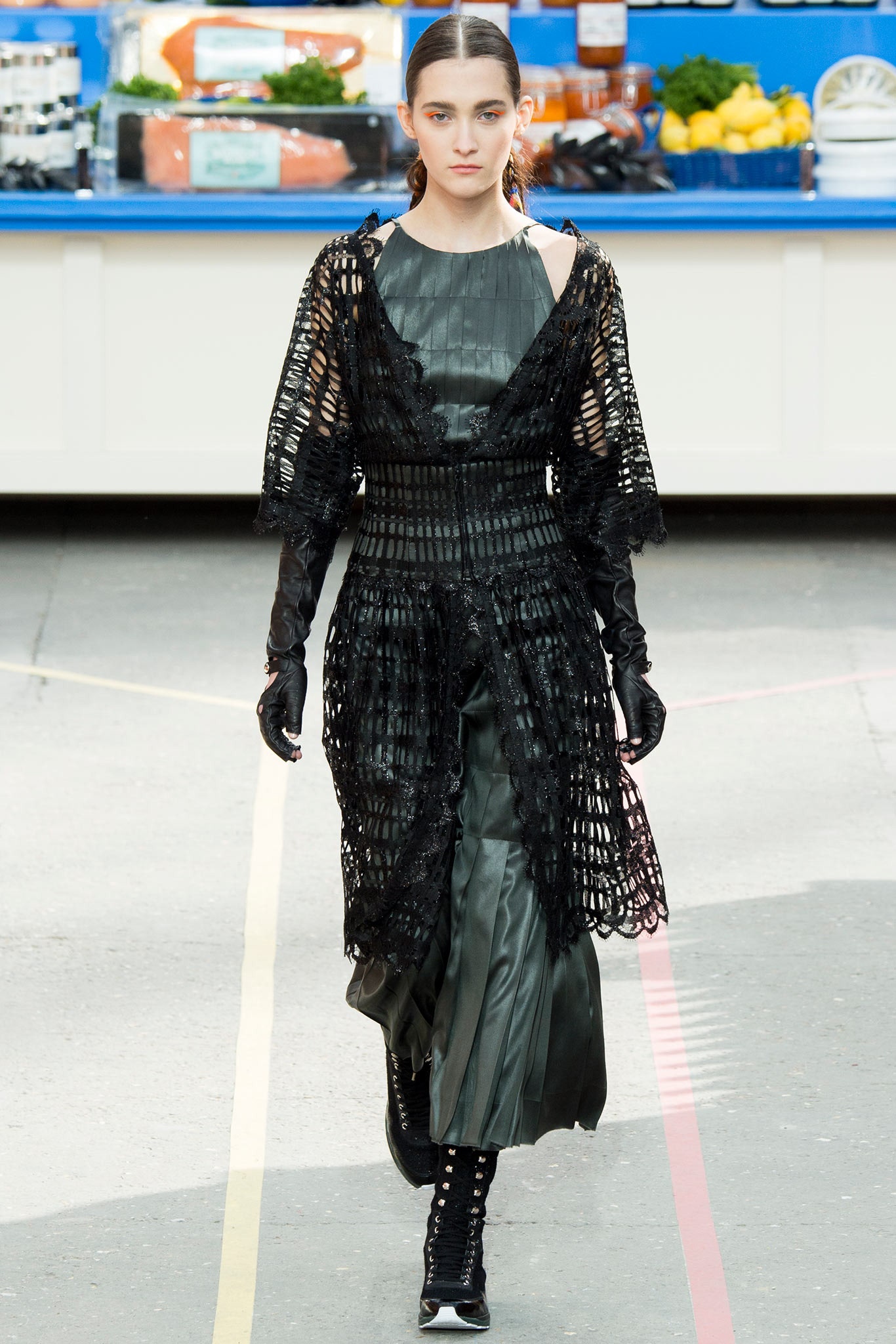 Chanel F/W 14 Look 476