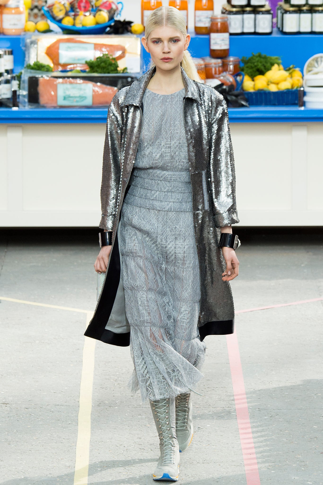 Chanel F/W 14 Look 485