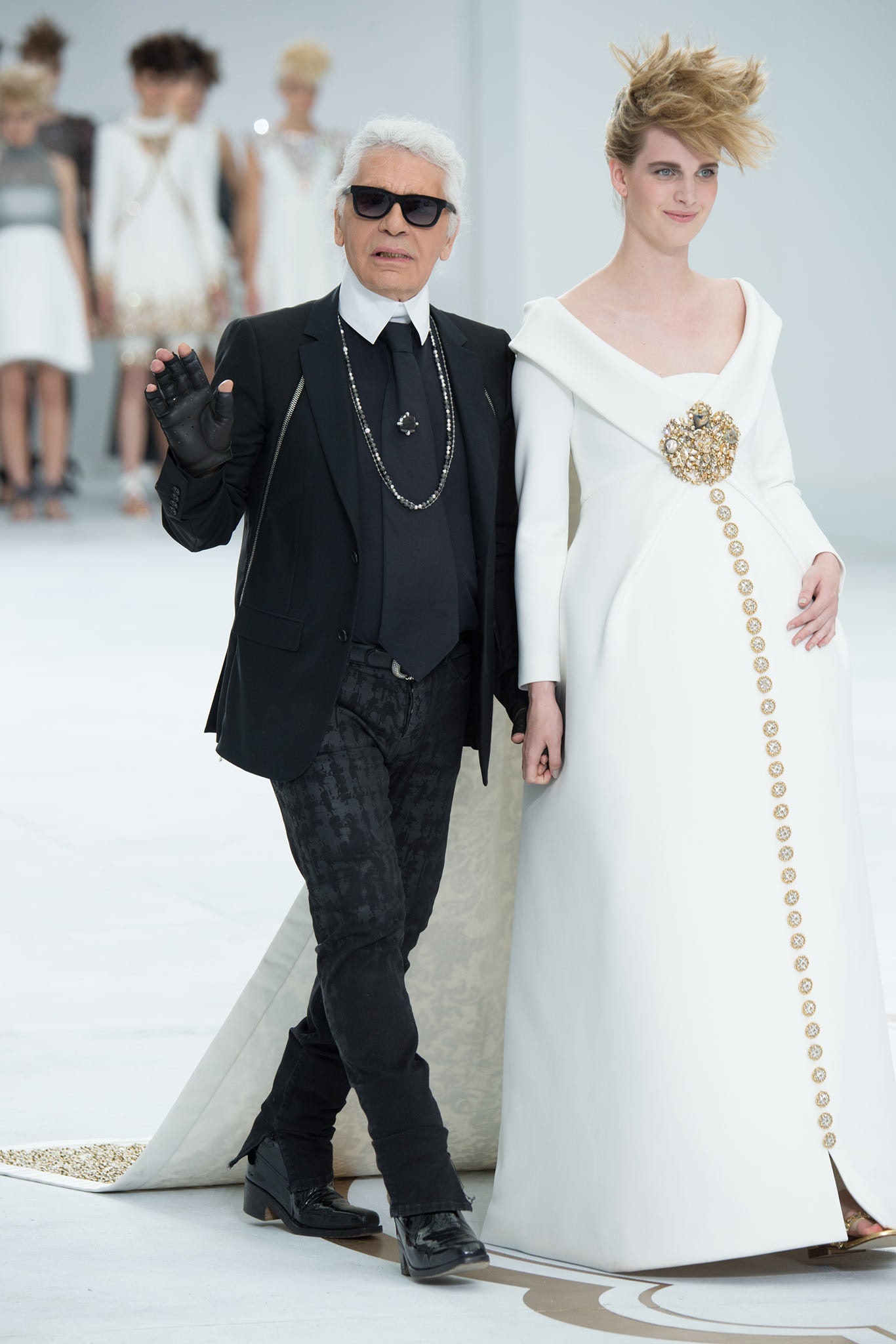 Chanel F/W 14 Couture Look 260