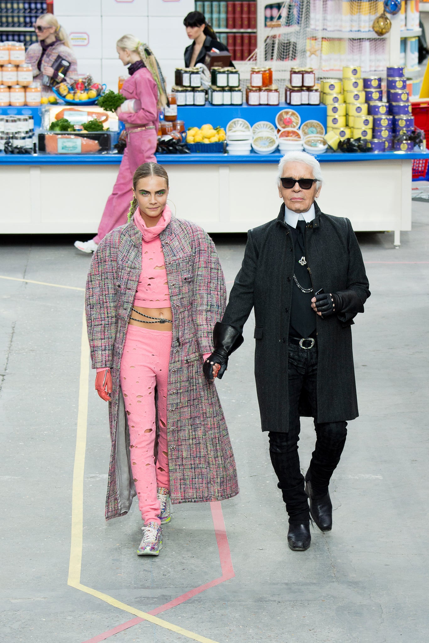 Chanel F/W 14 Look 569