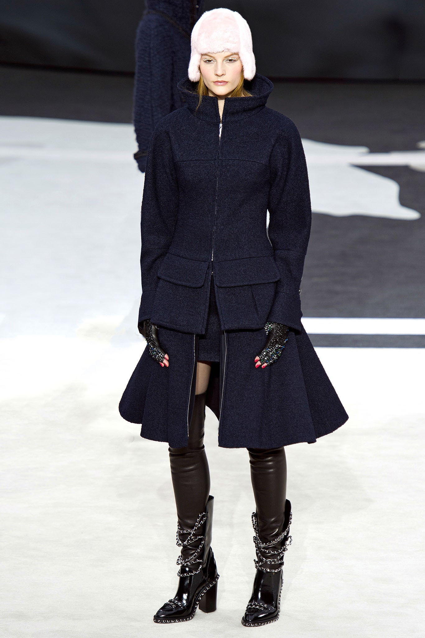 Chanel F/W 13 Look 243