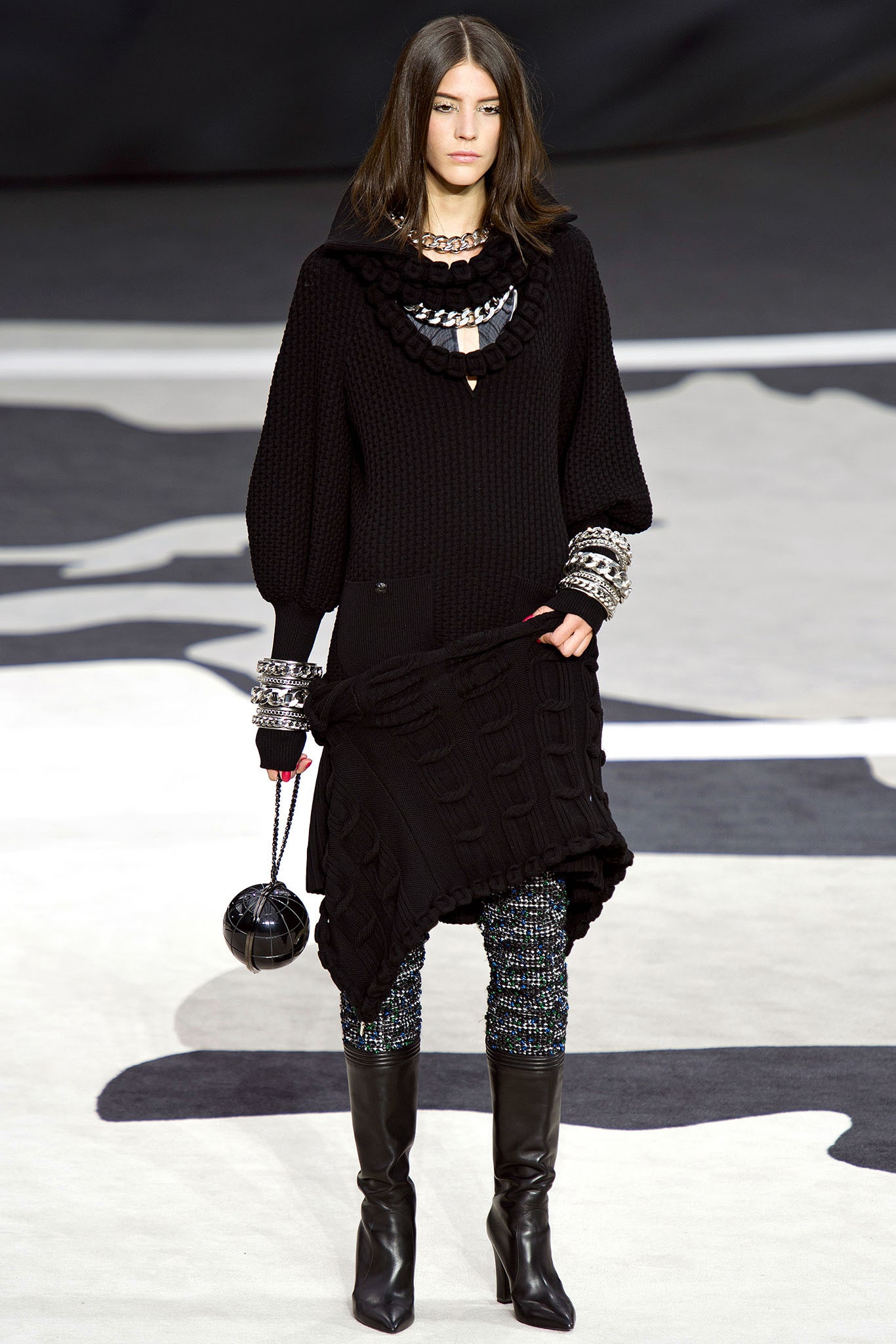 Chanel F/W 13 Look 315
