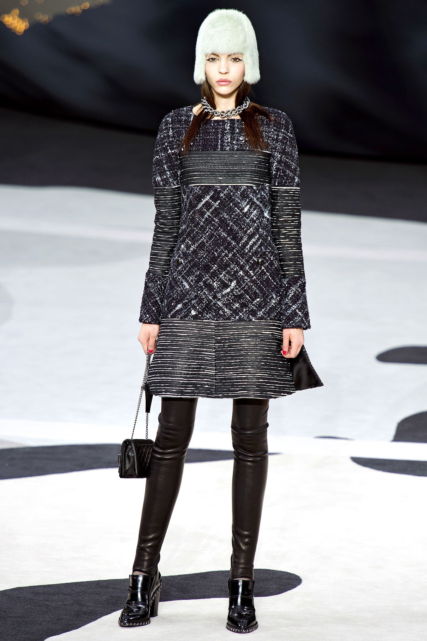 Chanel F/W 13 Look 414