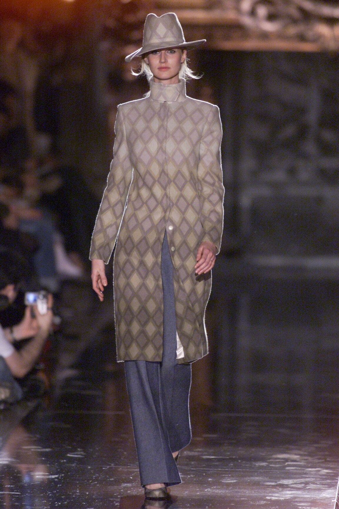 Chloé F/W 00 Look 70