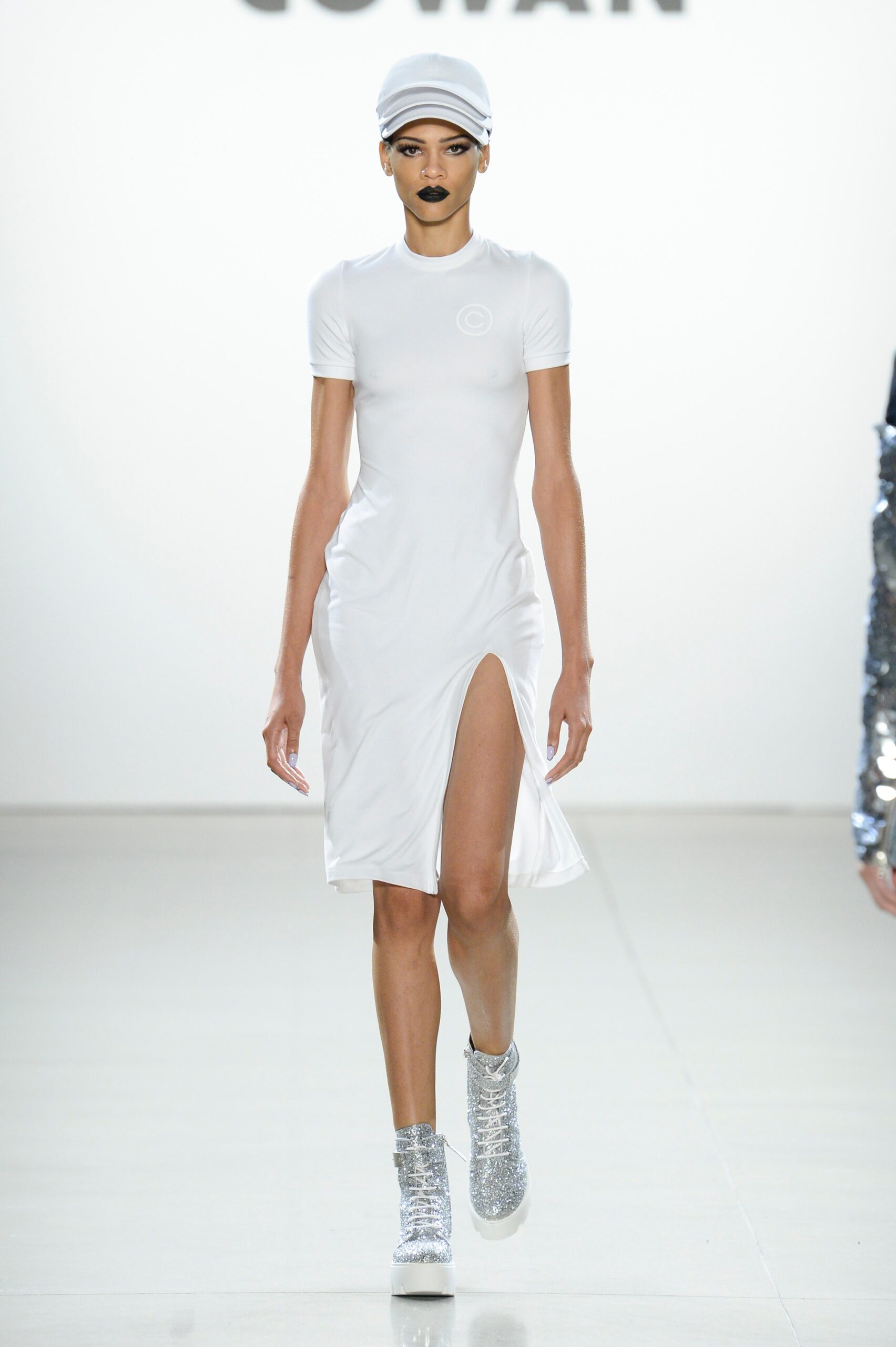 Christian Cowan S/S 19 Look 440