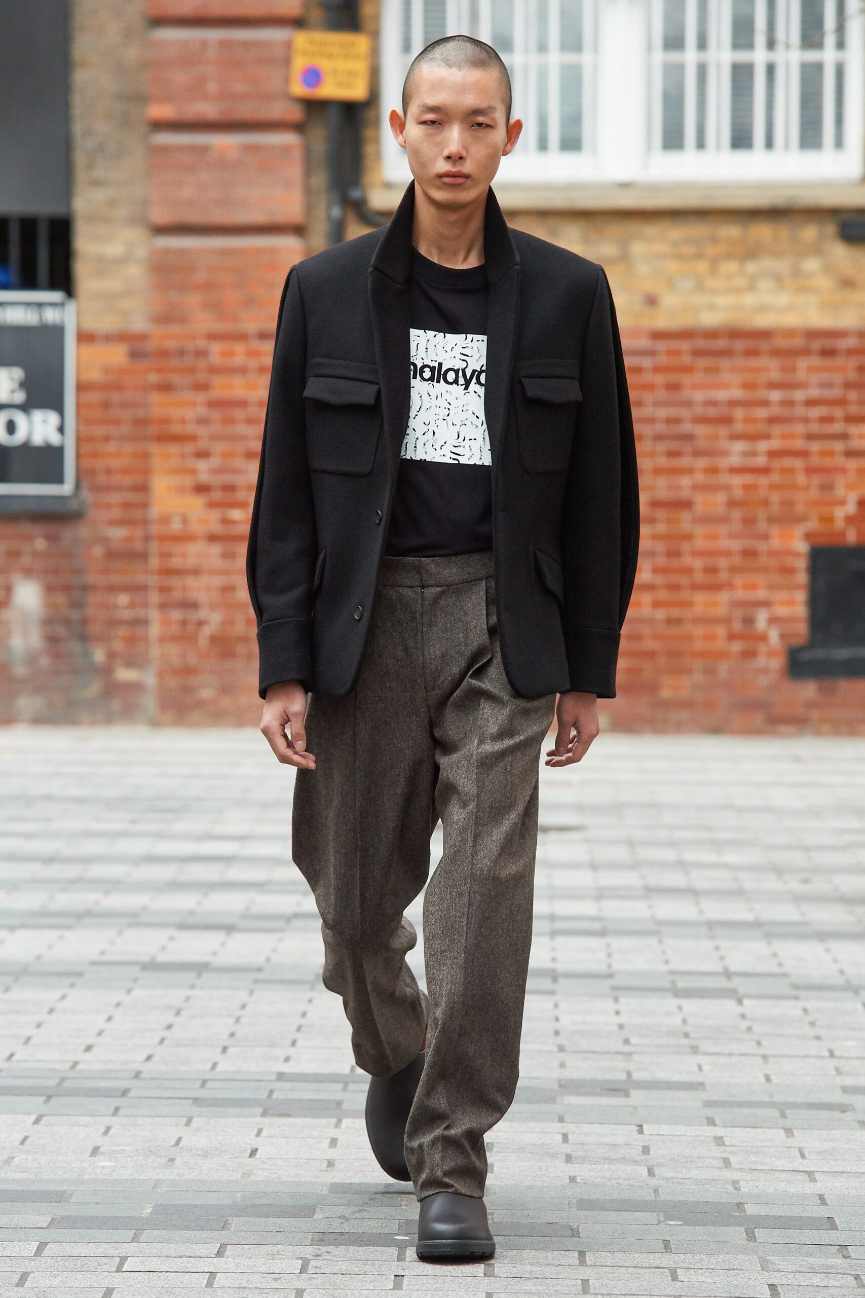 Chalayan F/W 20 Menswear Look 74