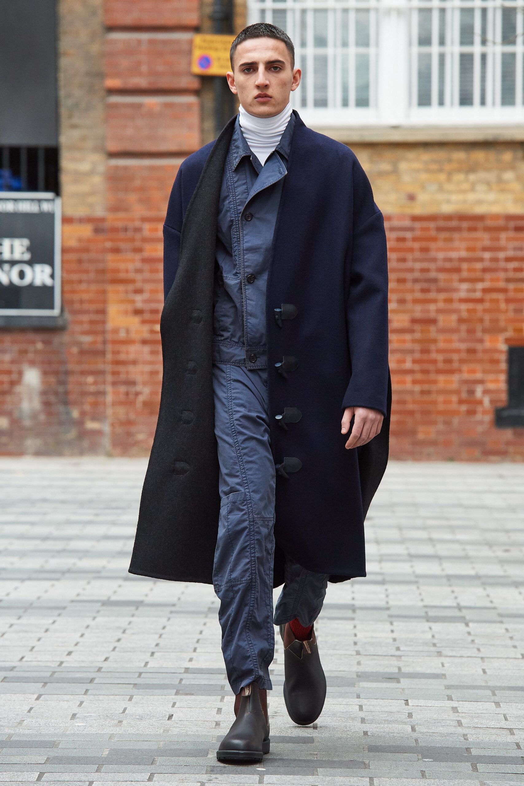 Chalayan F/W 20 Menswear Look 180
