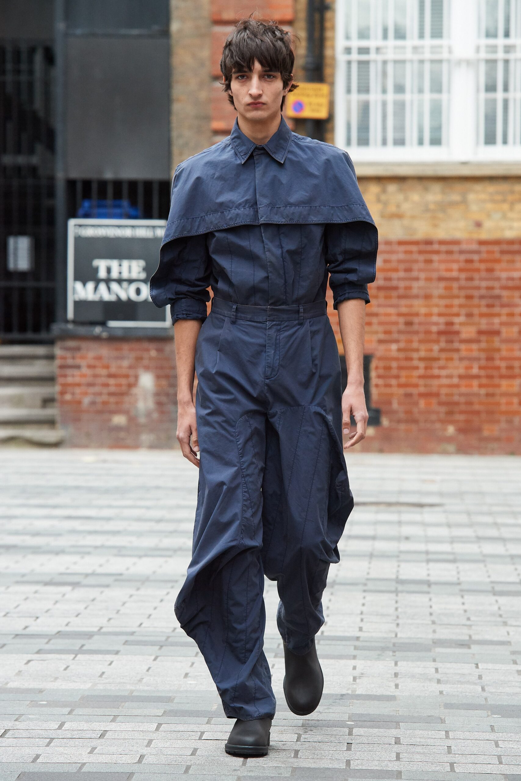 Chalayan F/W 20 Menswear Look 206
