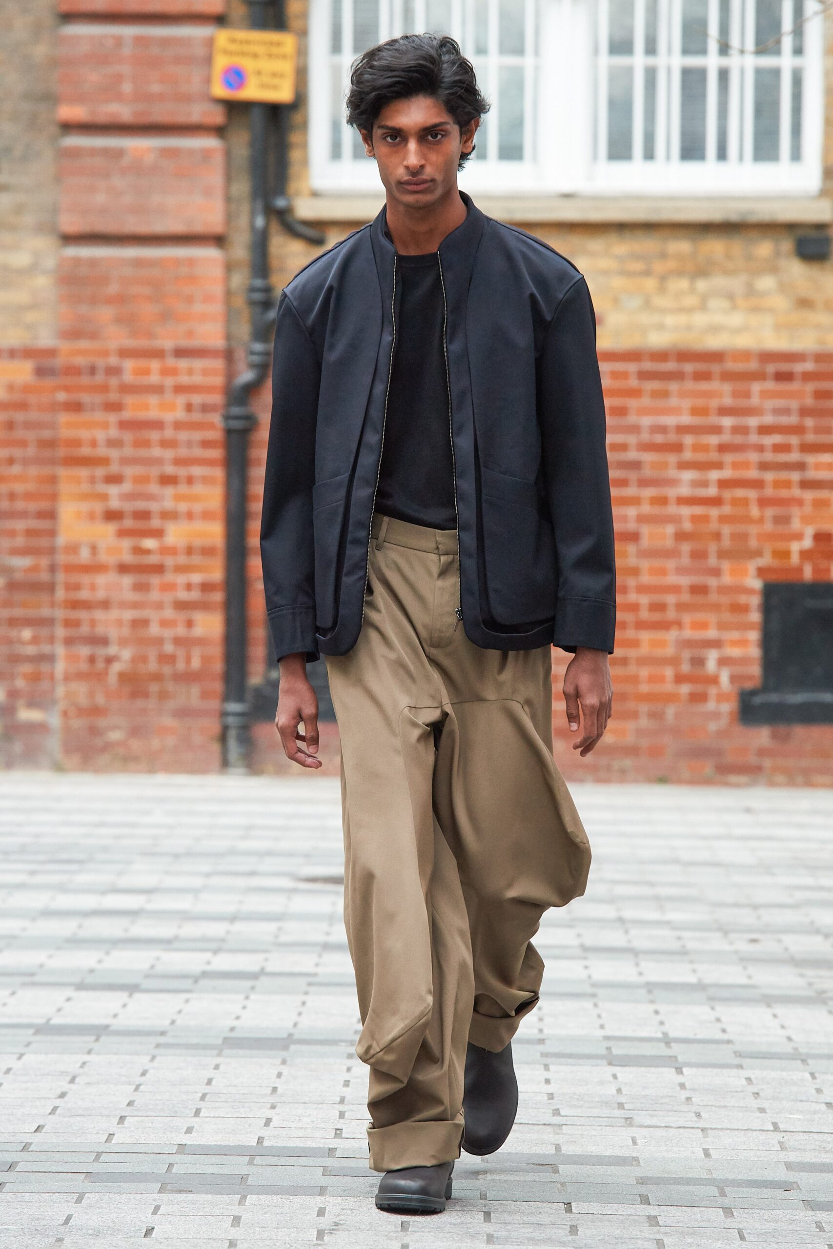 Chalayan F/W 20 Menswear Look 262
