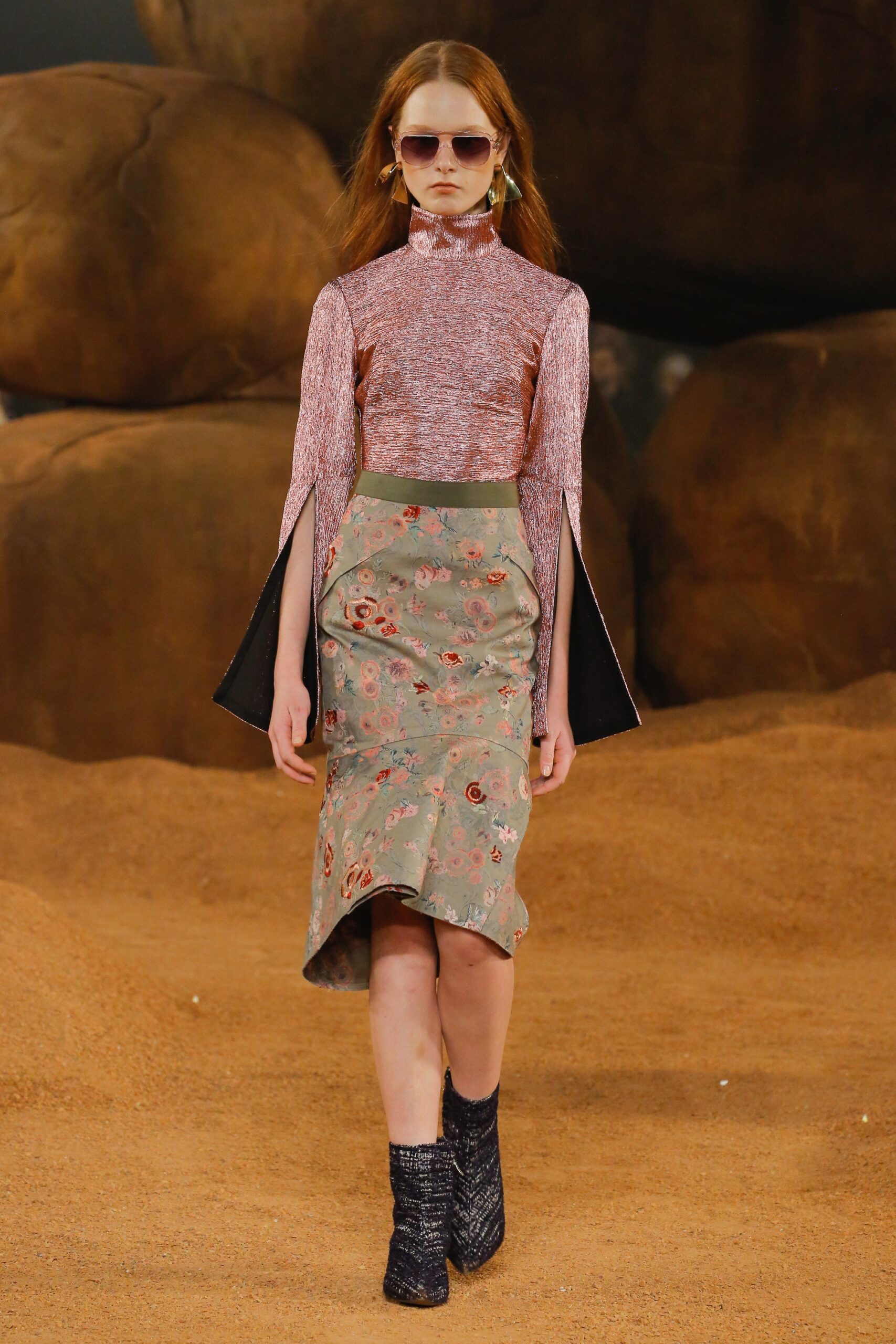 Camilla and Marc Resort 19 Look 138