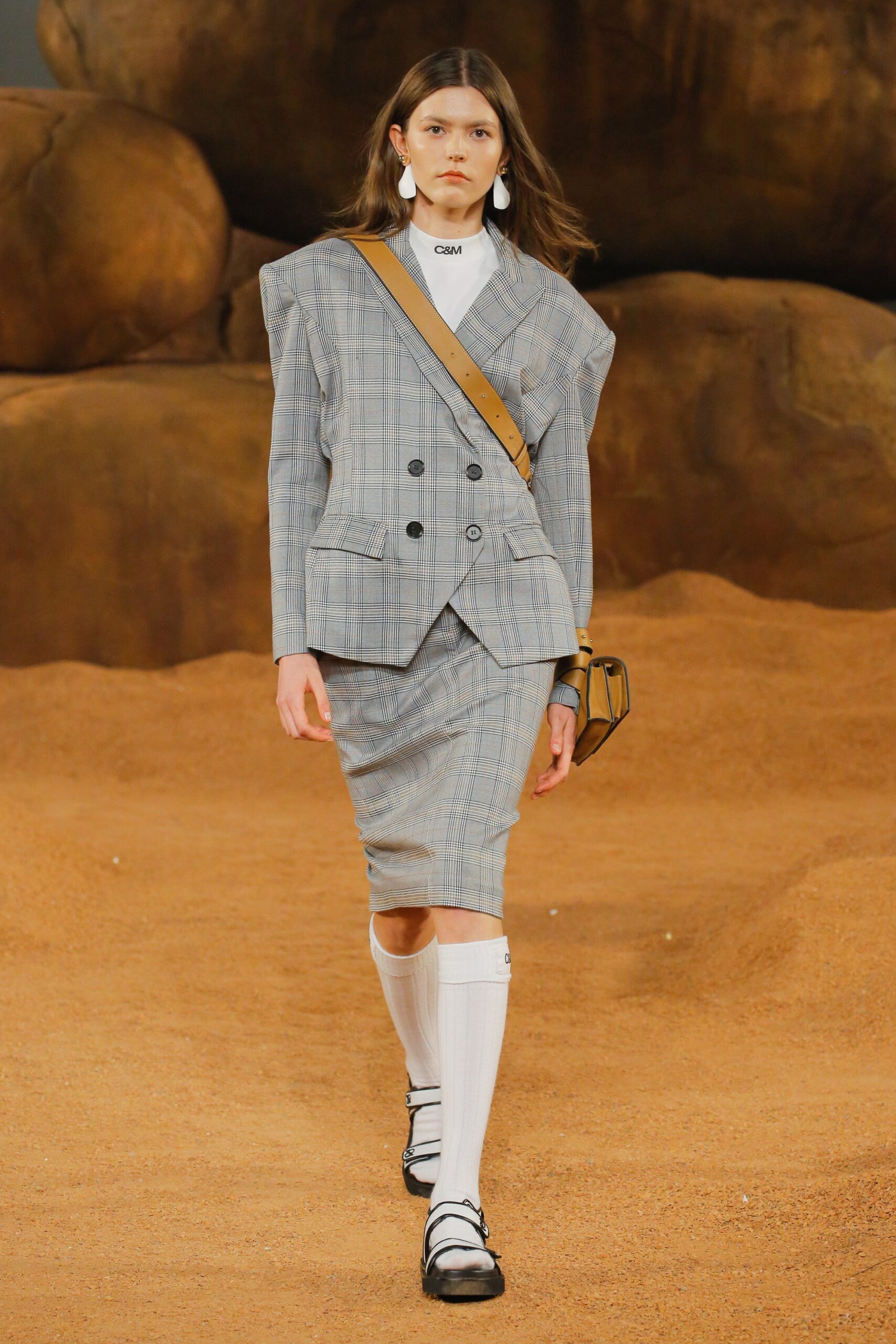 Camilla and Marc Resort 19 Look 359