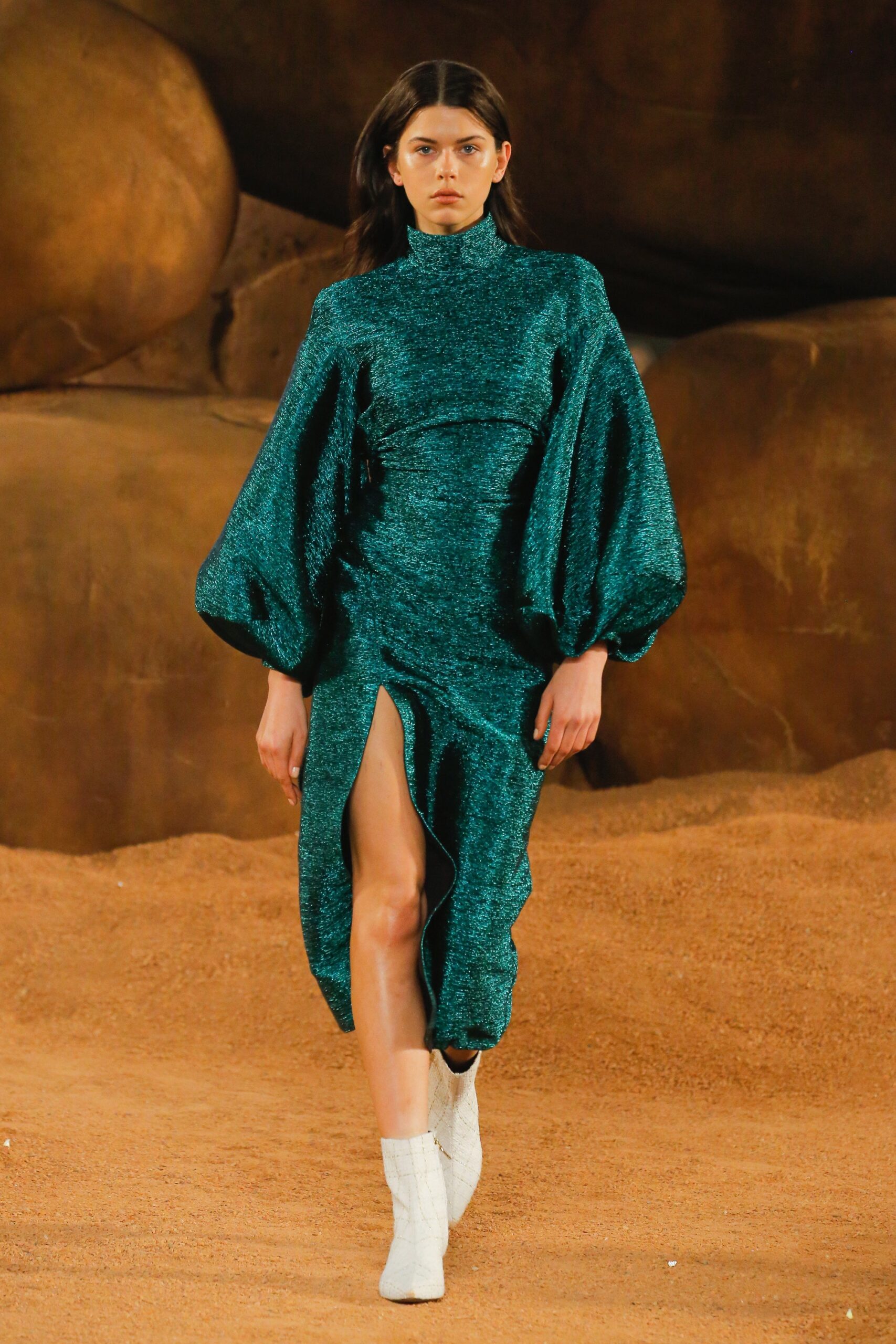 Camilla and Marc Resort 19 Look 490