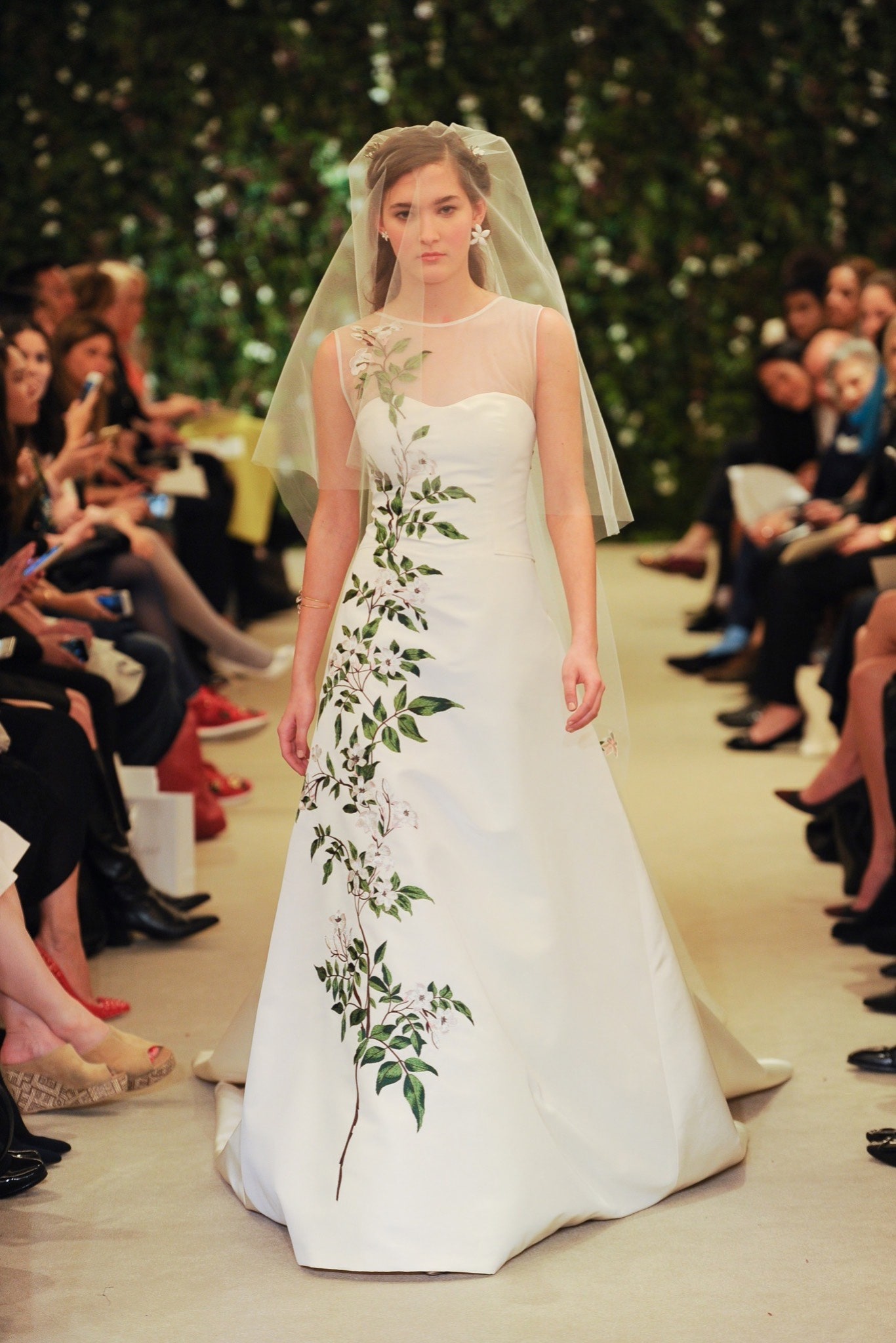 Carolina Herrera S/S 16 Bridal Look 191