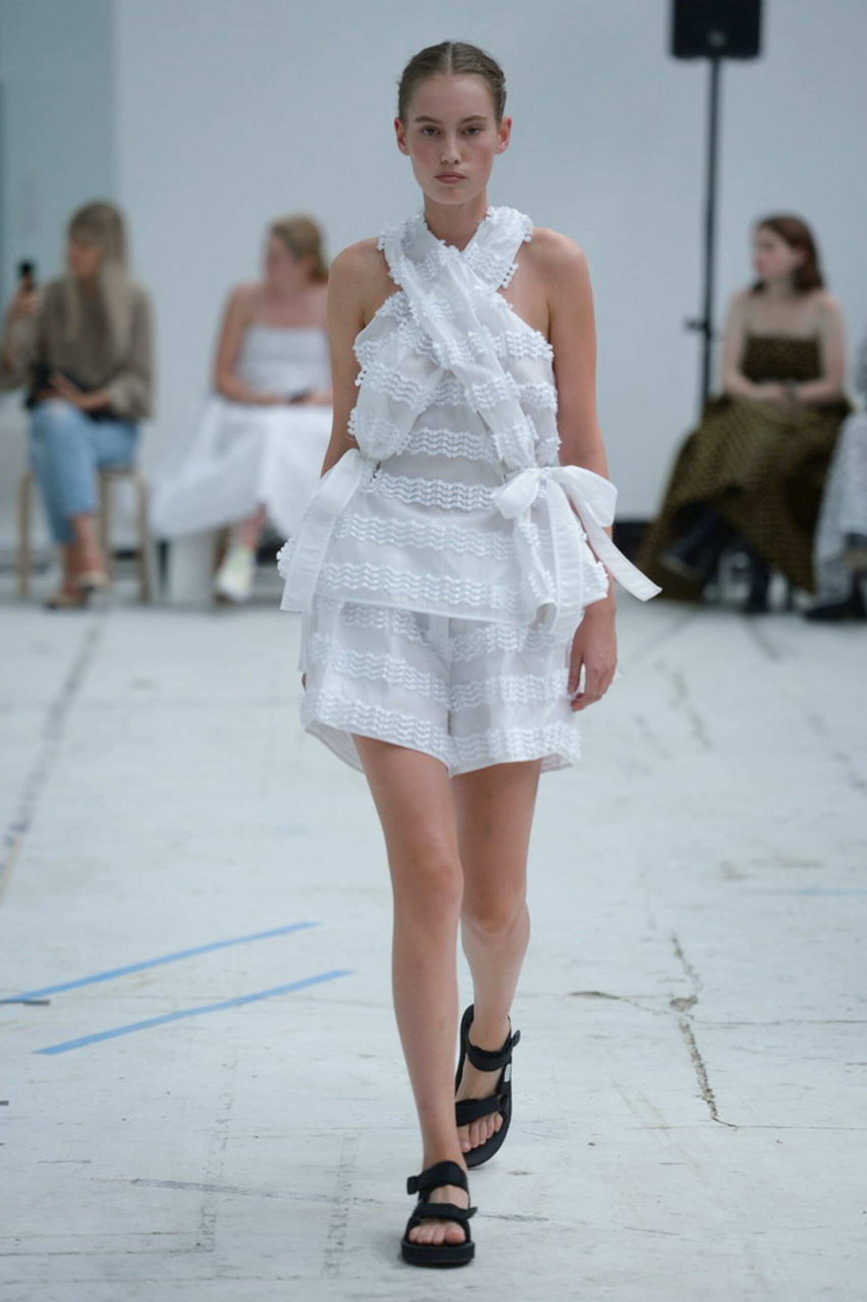 Cecilie Bahnsen Copenhagen S/S 19 Look 154