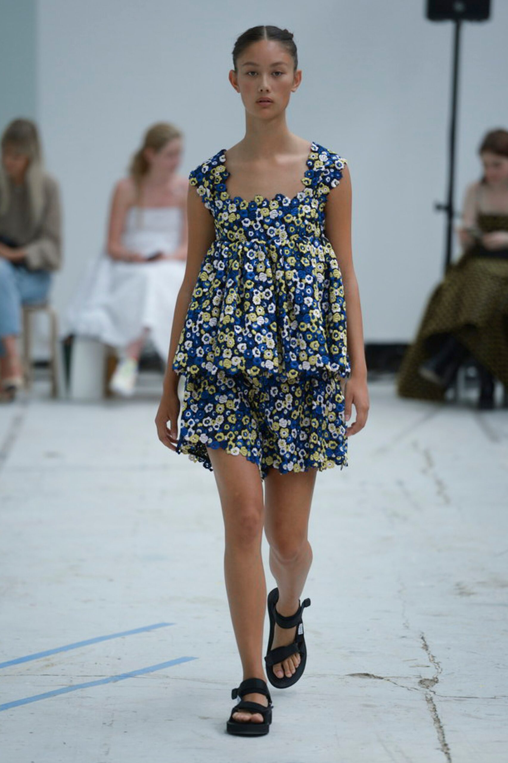 Cecilie Bahnsen Copenhagen S/S 19 Look 205