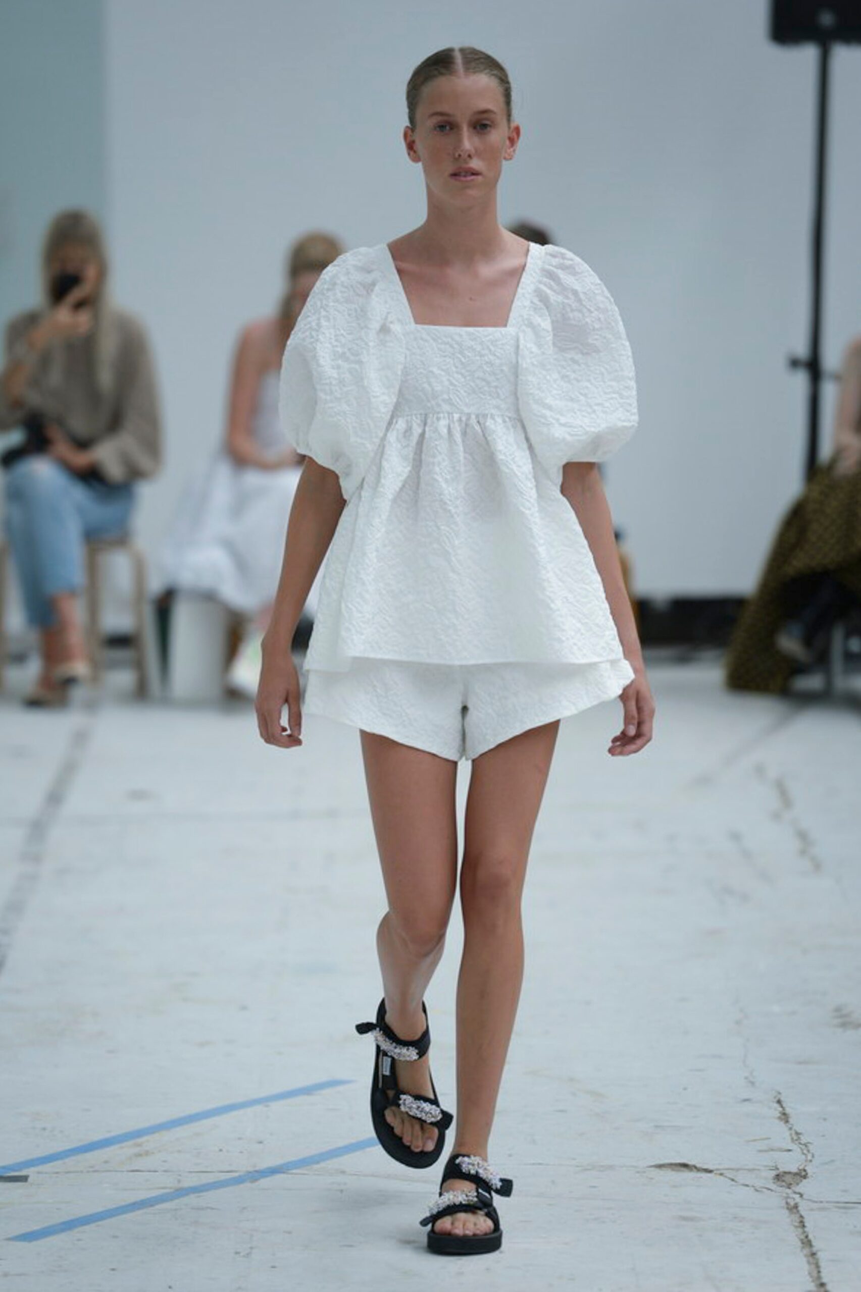Cecilie Bahnsen Copenhagen S/S 19 Look 237