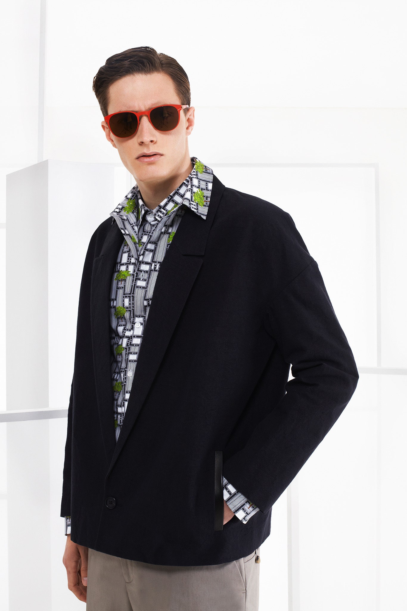 Chalayan S/S 15 Menswear Look 91