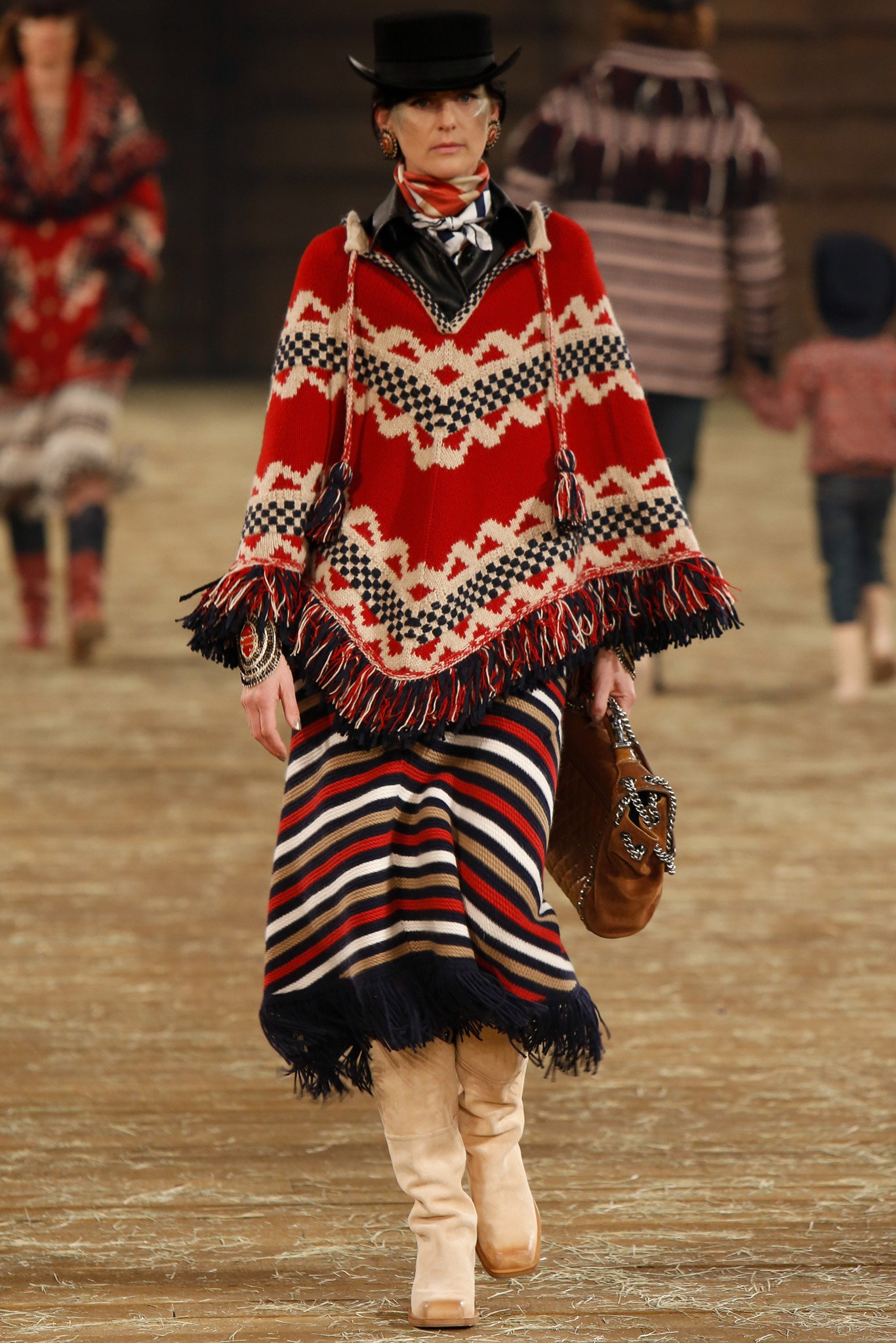 Chanel F/W 14 Look 259