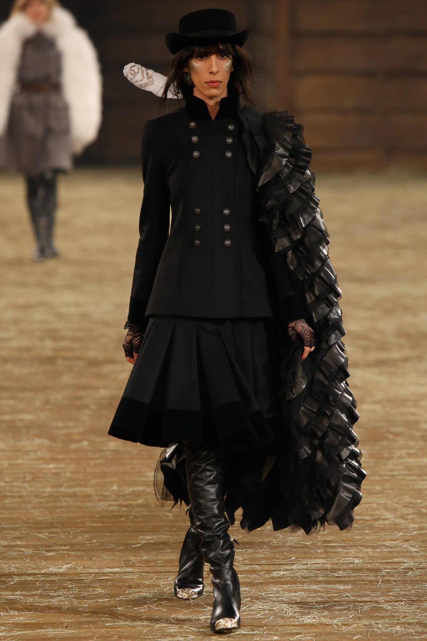 Chanel F/W 14 Look 309