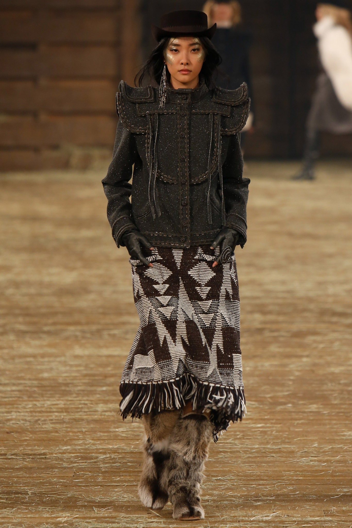 Chanel F/W 14 Look 336