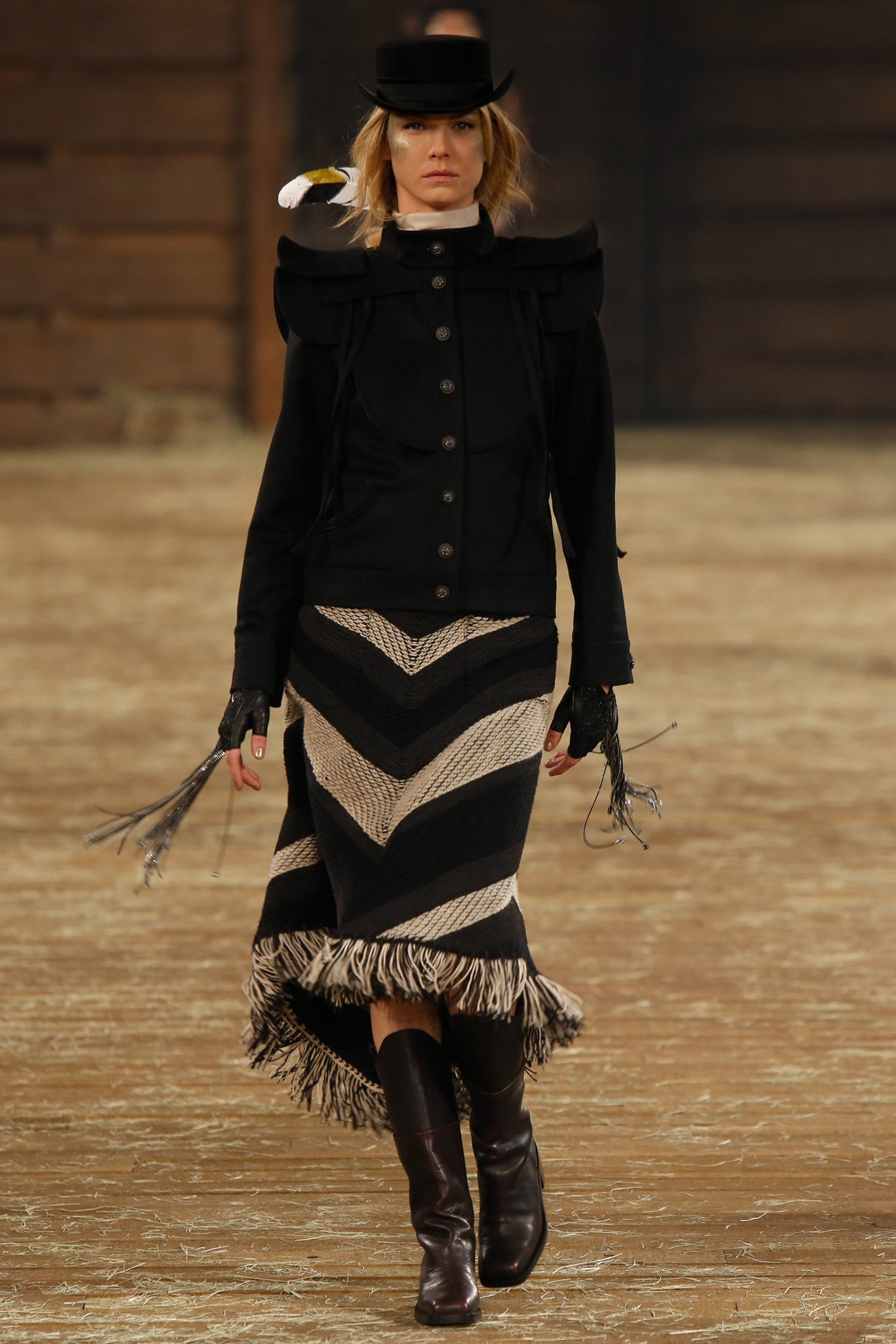 Chanel F/W 14 Look 346