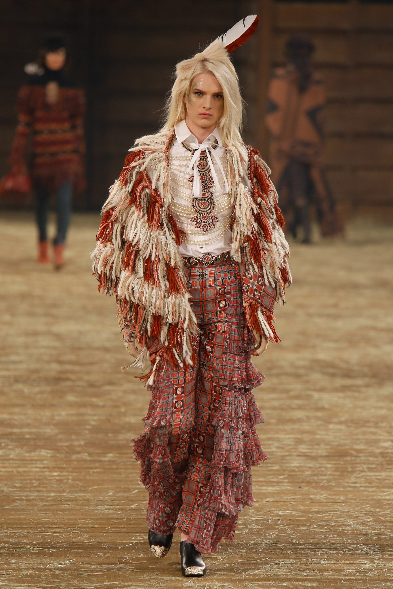 Chanel F/W 14 Look 373