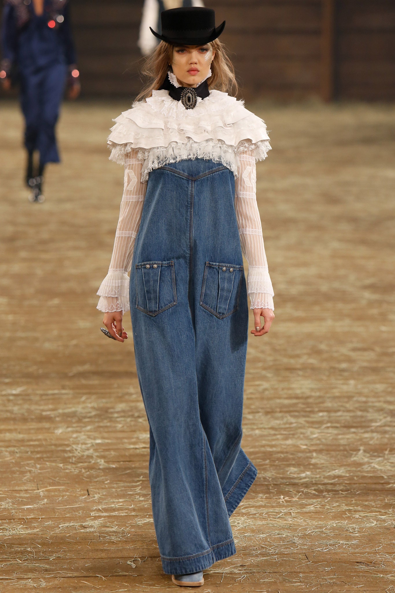 Chanel F/W 14 Look 442