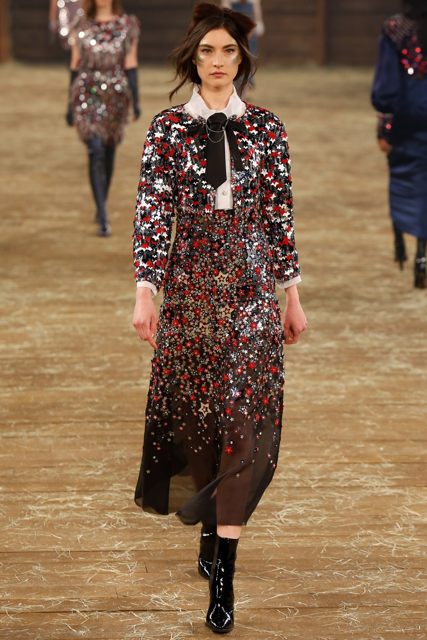 Chanel F/W 14 Look 464