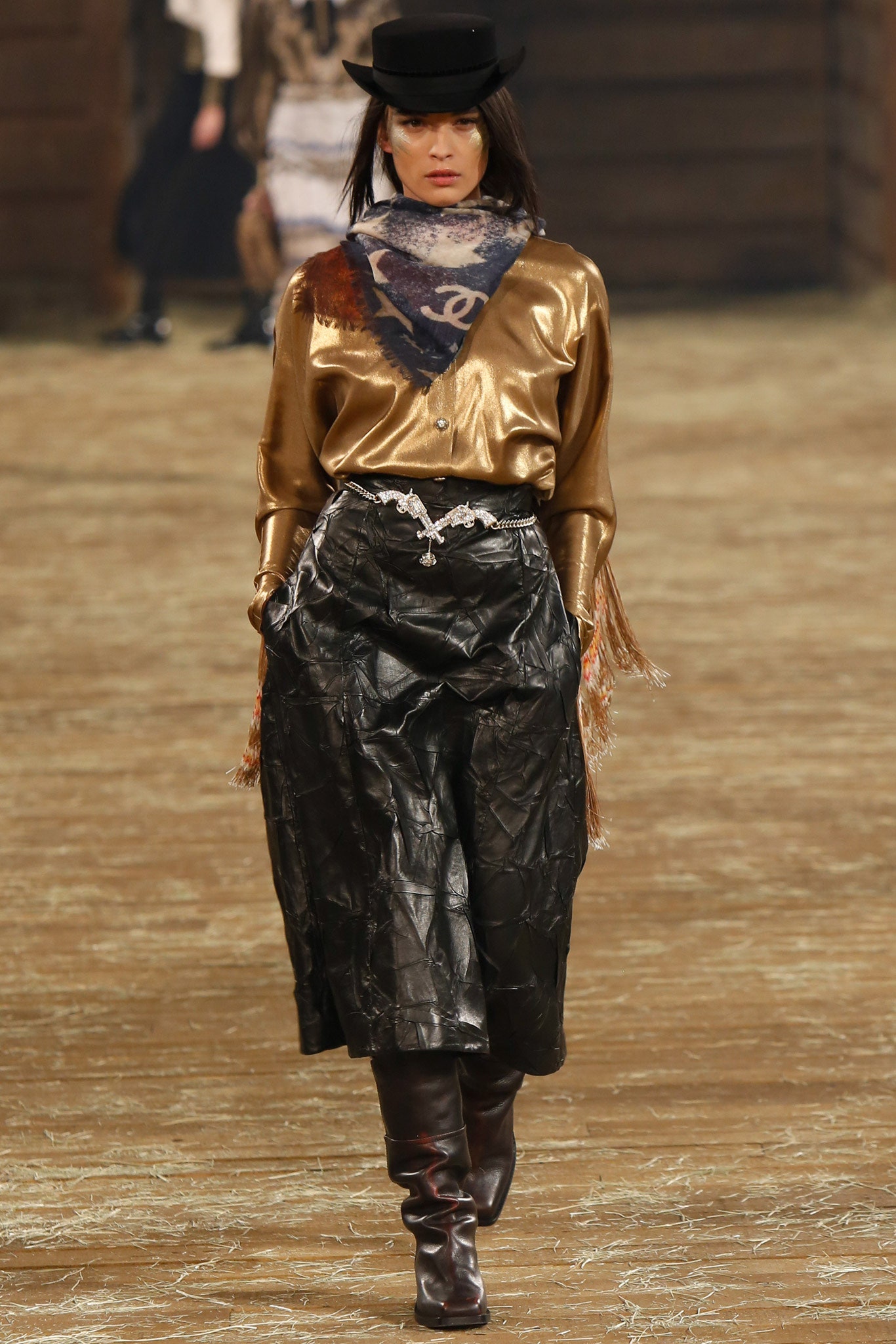 Chanel F/W 14 Look 533