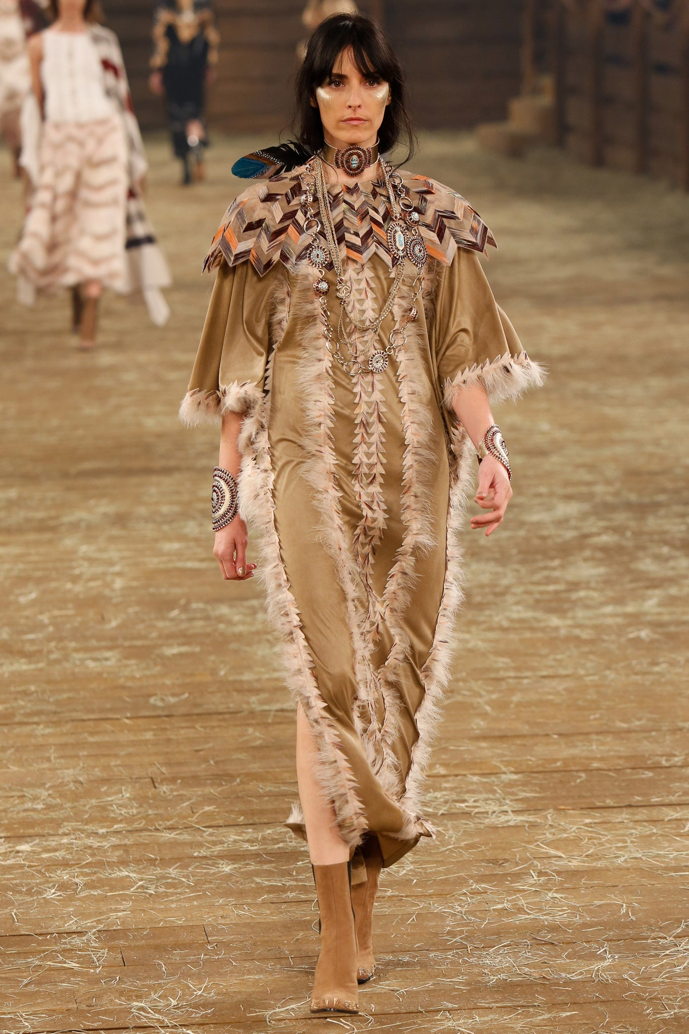 Chanel F/W 14 Look 601