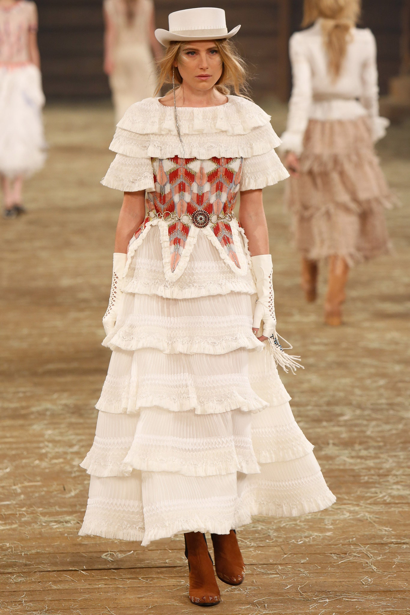 Chanel F/W 14 Look 642