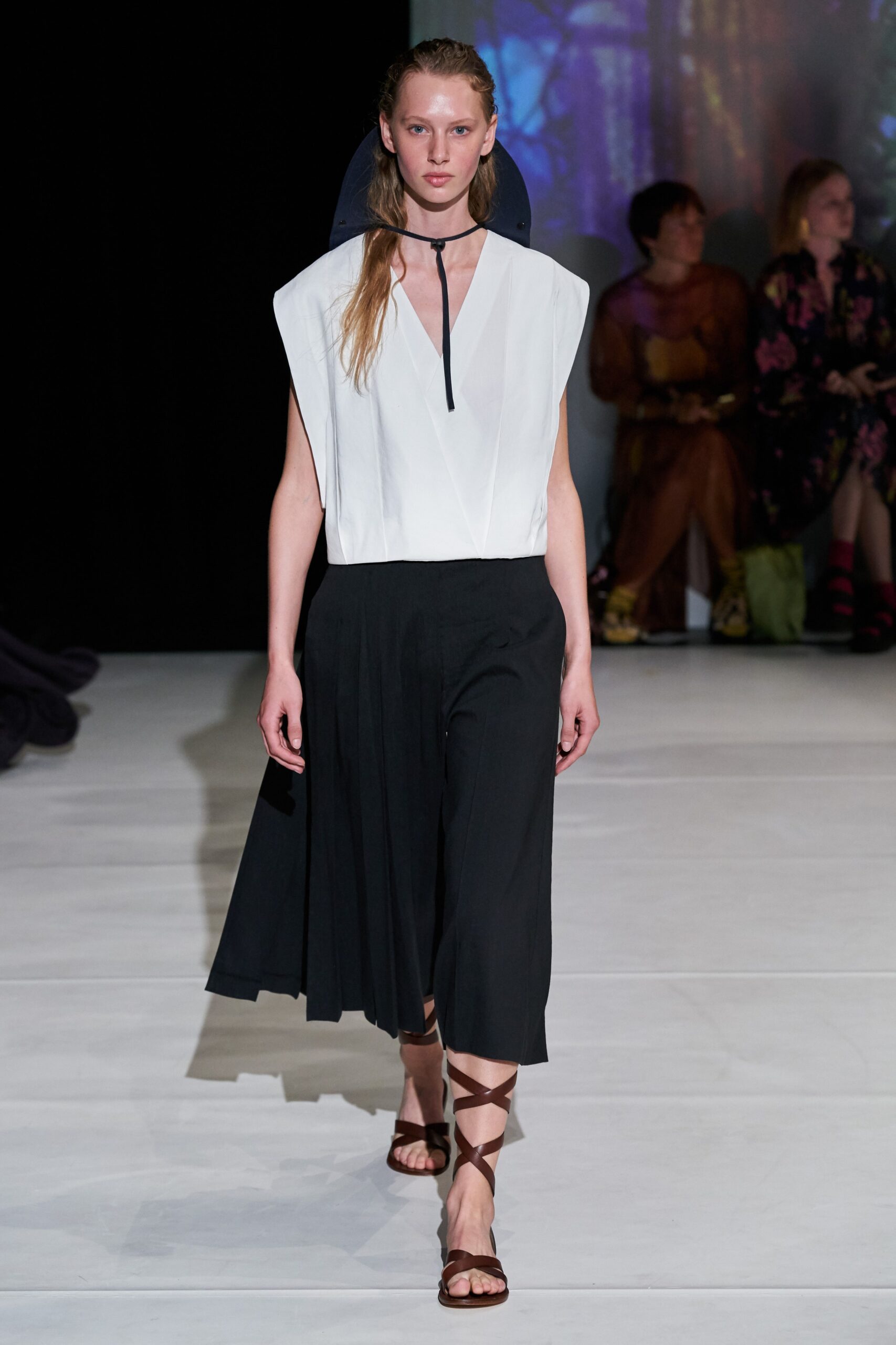 Chalayan S/S 20 Look 243