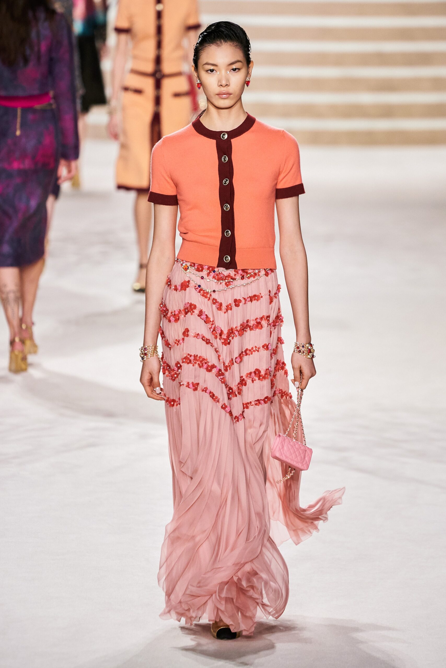 Chanel F/W 20 Look 27
