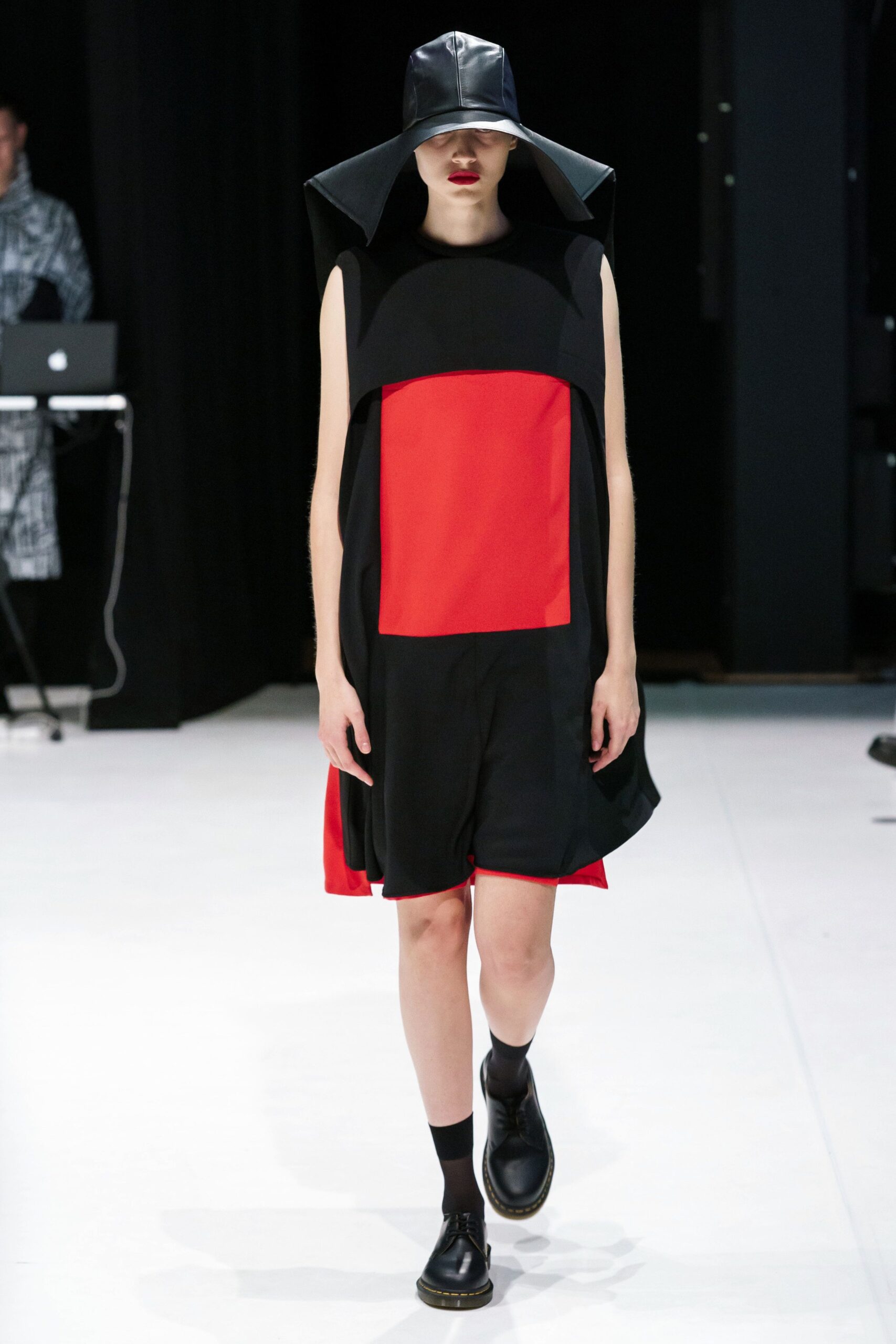 Chalayan F/W 20 Look 354