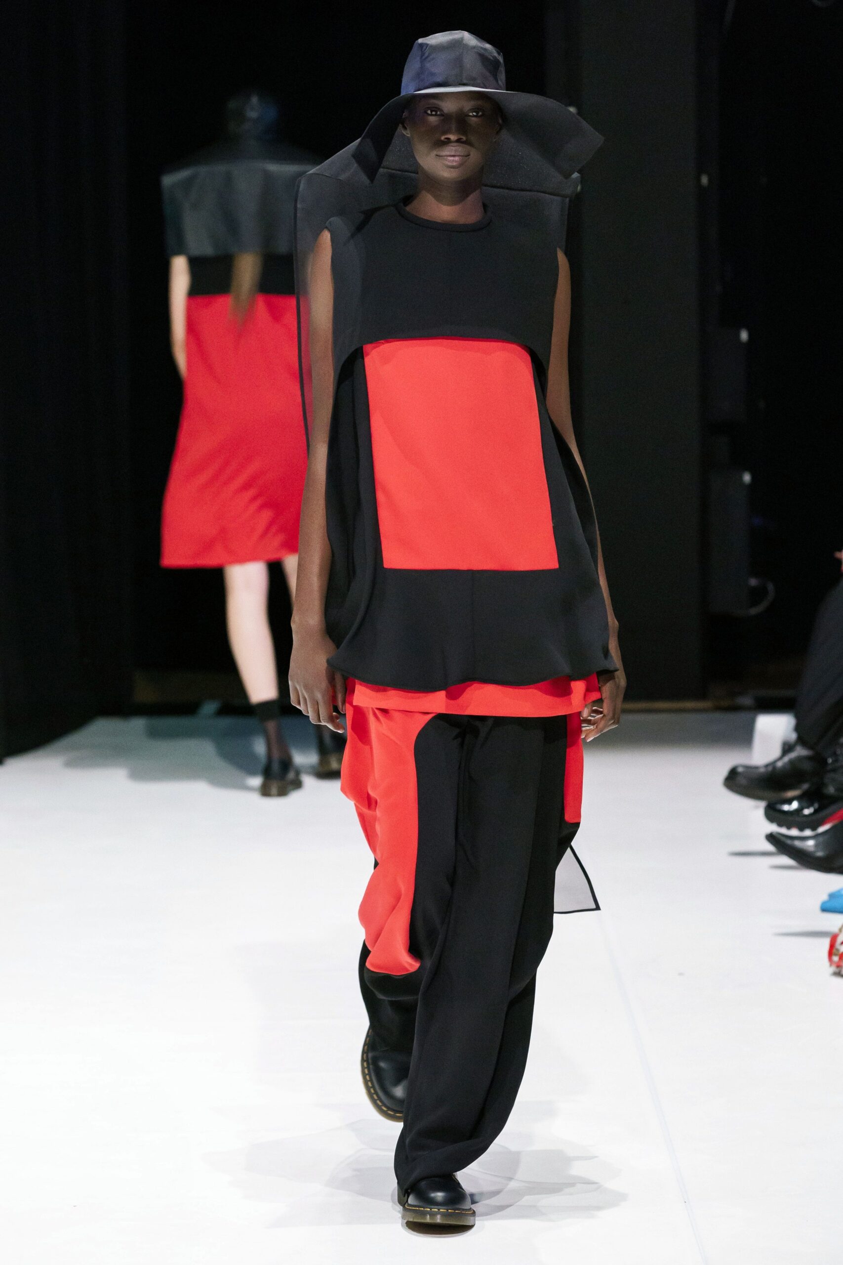 Chalayan F/W 20 Look 376