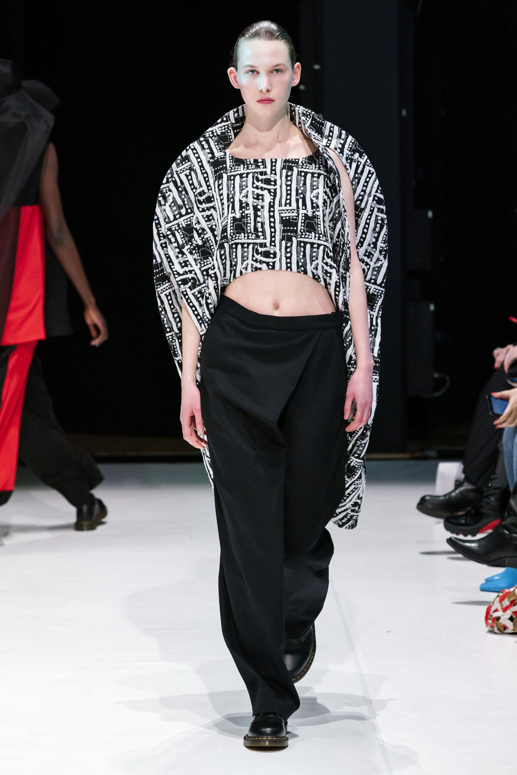 Chalayan F/W 20 Look 381