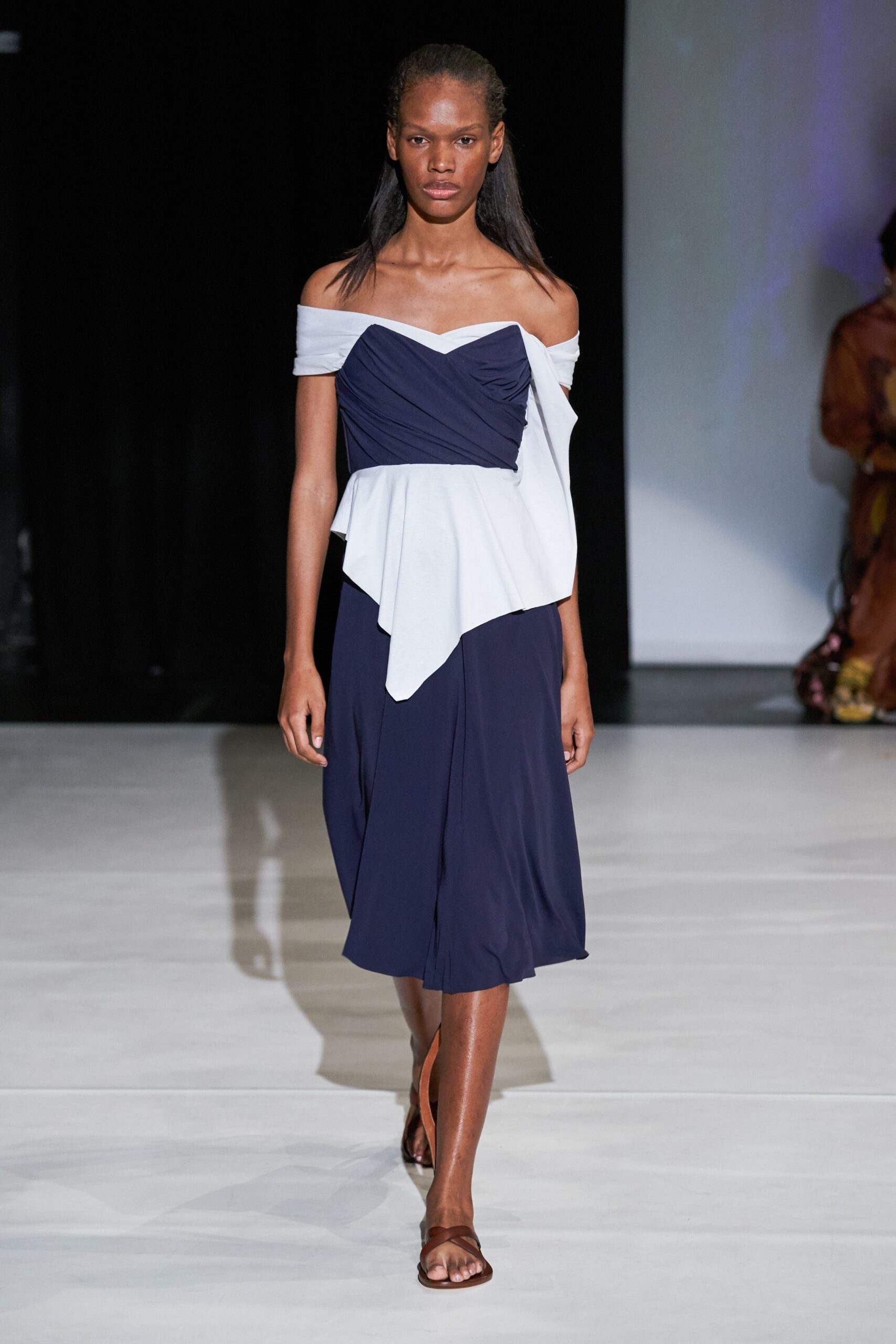 Chalayan S/S 20 Look 477