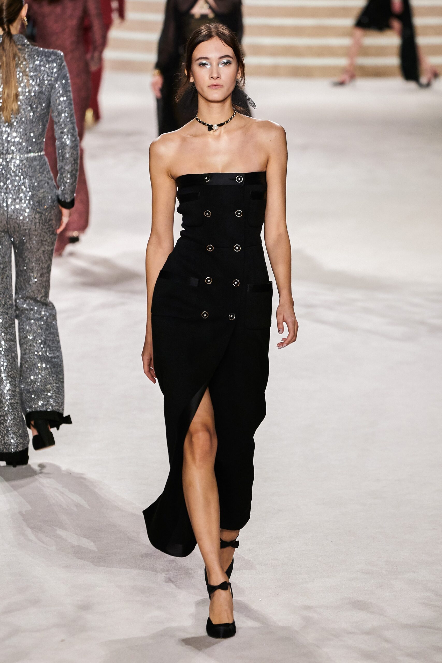 Chanel F/W 20 Look 39