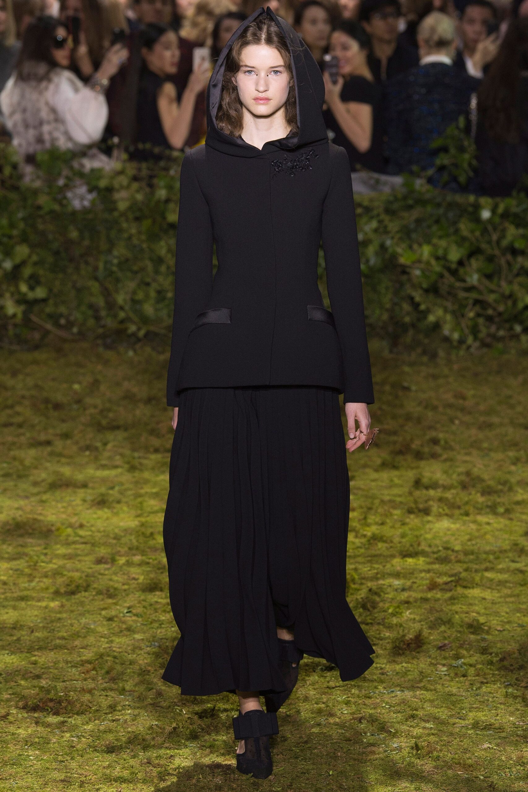 Christian Dior S/S 17 Couture Look 5