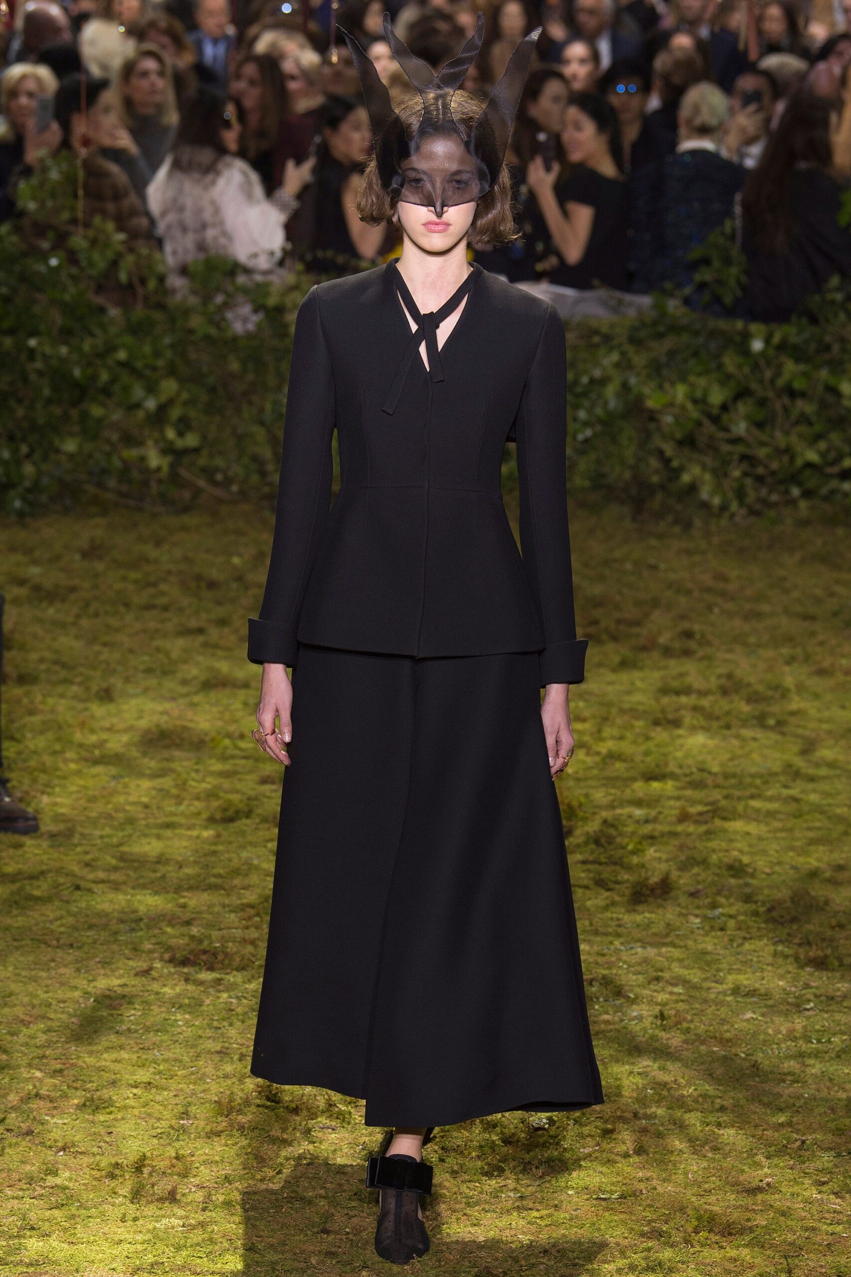 Christian Dior S/S 17 Couture Look 24