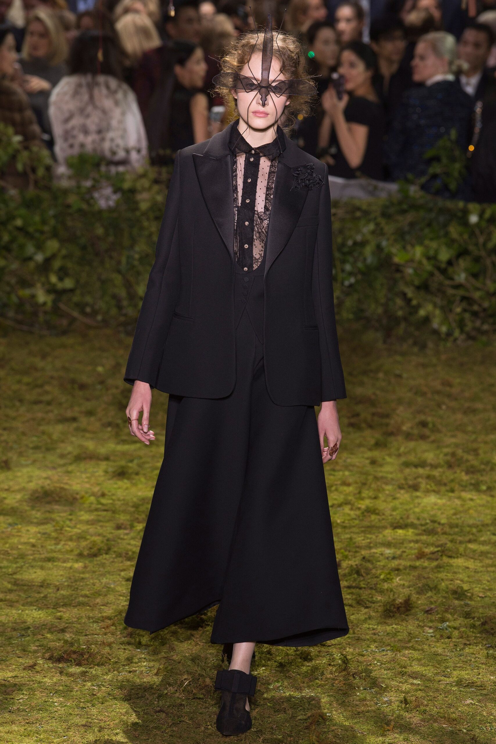 Christian Dior S/S 17 Couture Look 45