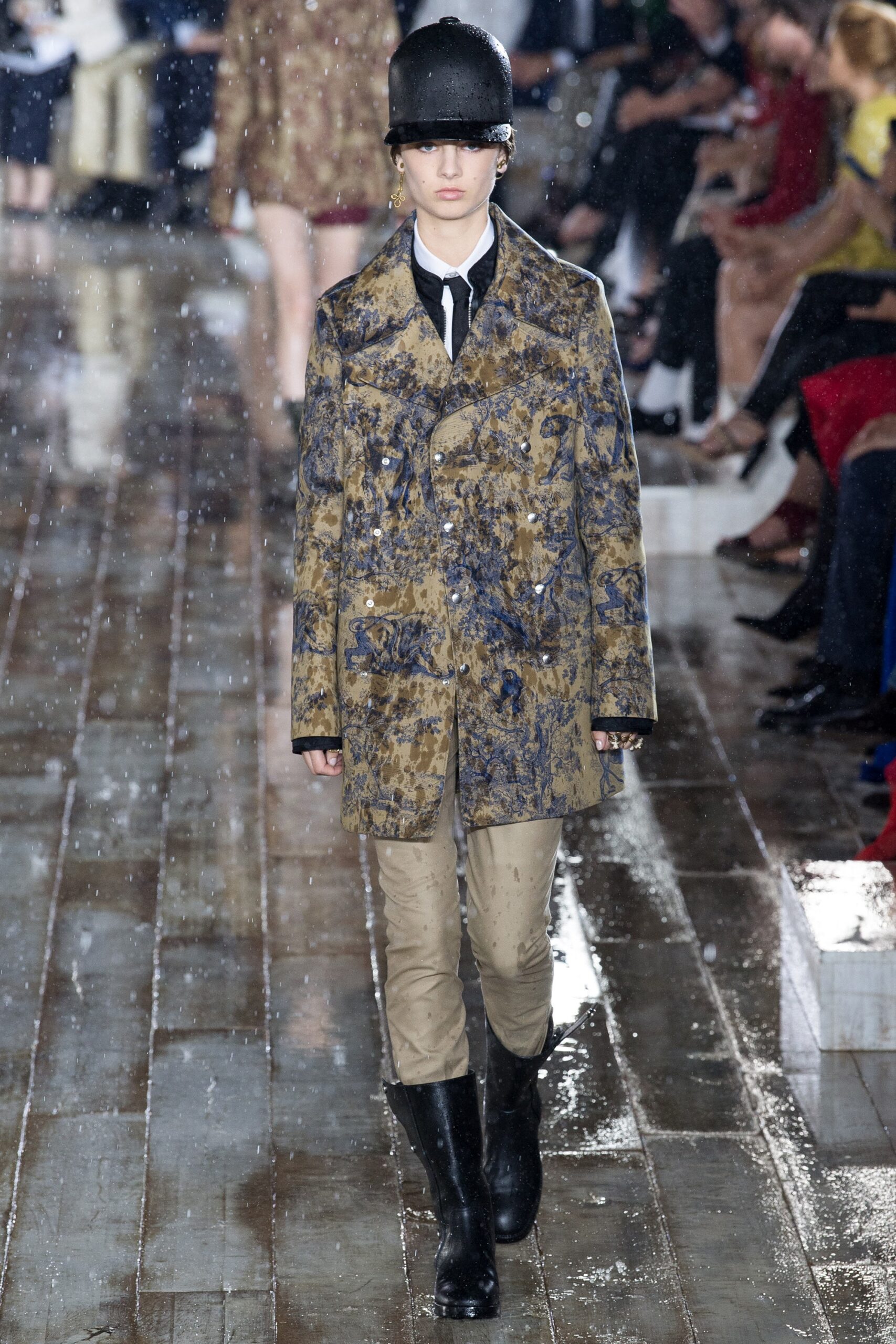 Christian Dior Resort 19 Look 3