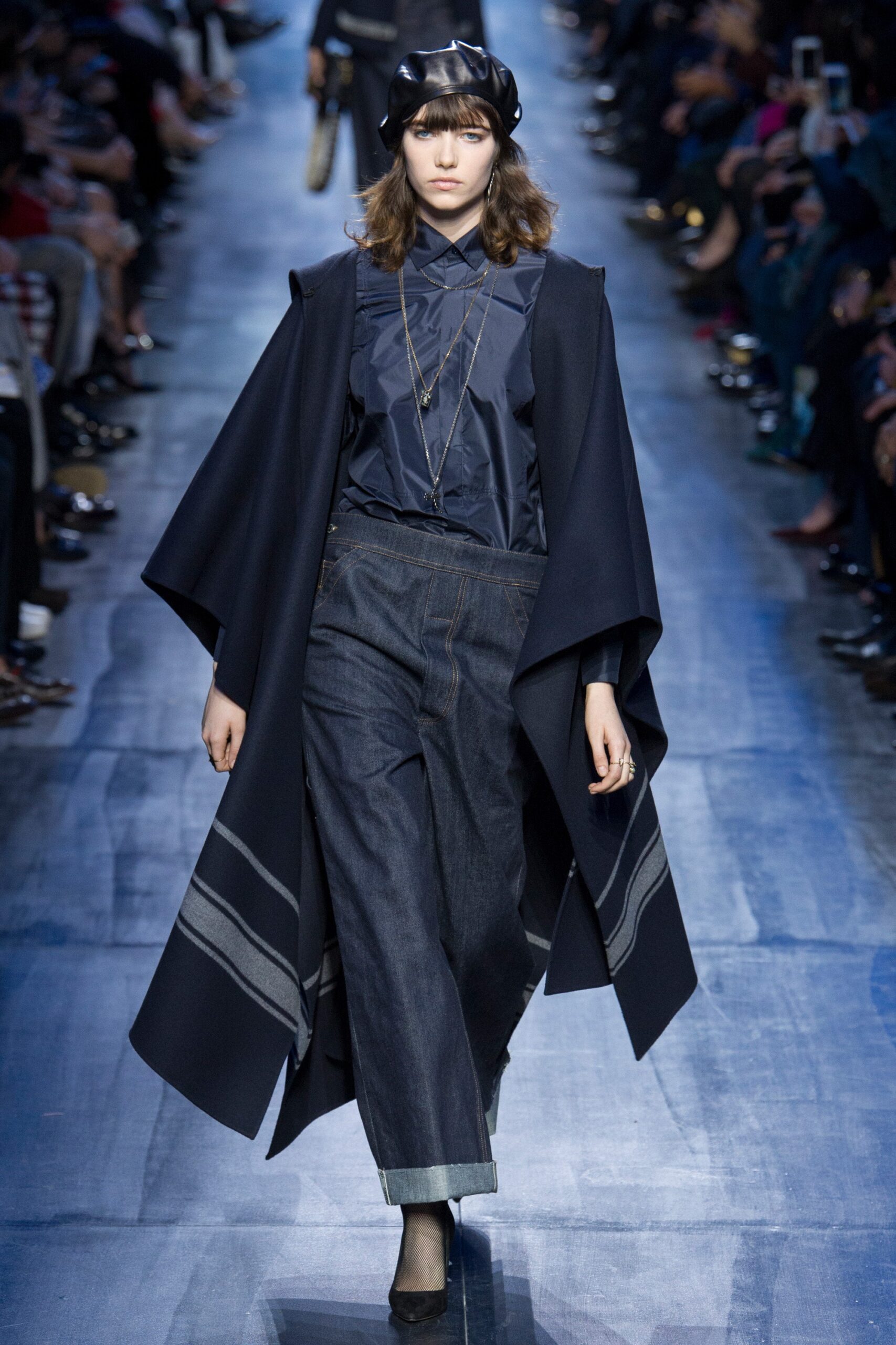Christian Dior F/W 17 Look 128