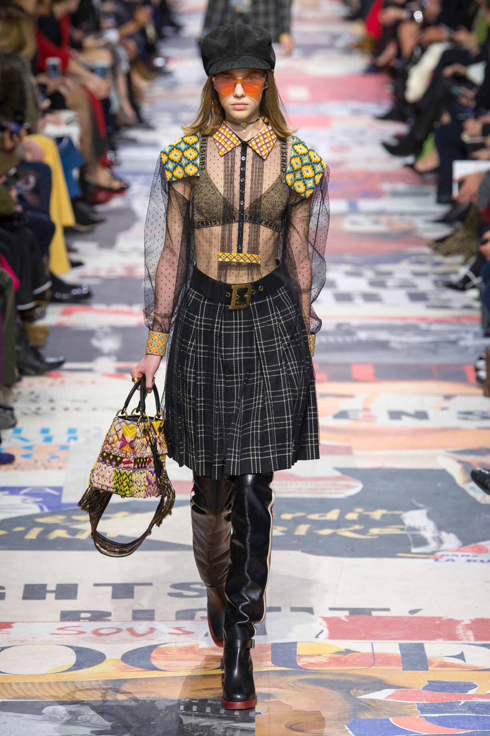 Christian Dior F/W 18 Look 8