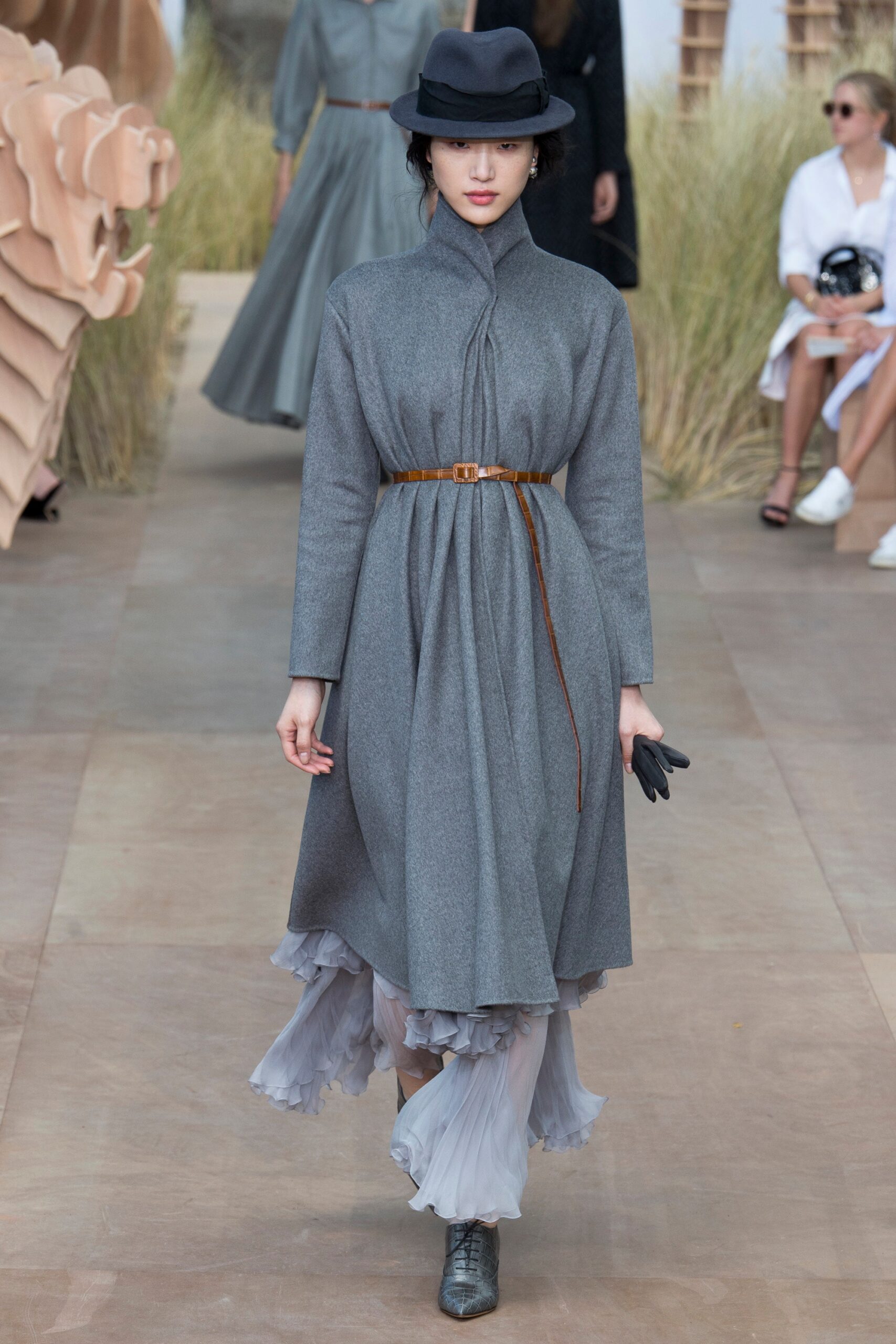 Christian Dior F/W 17 Couture Look 135