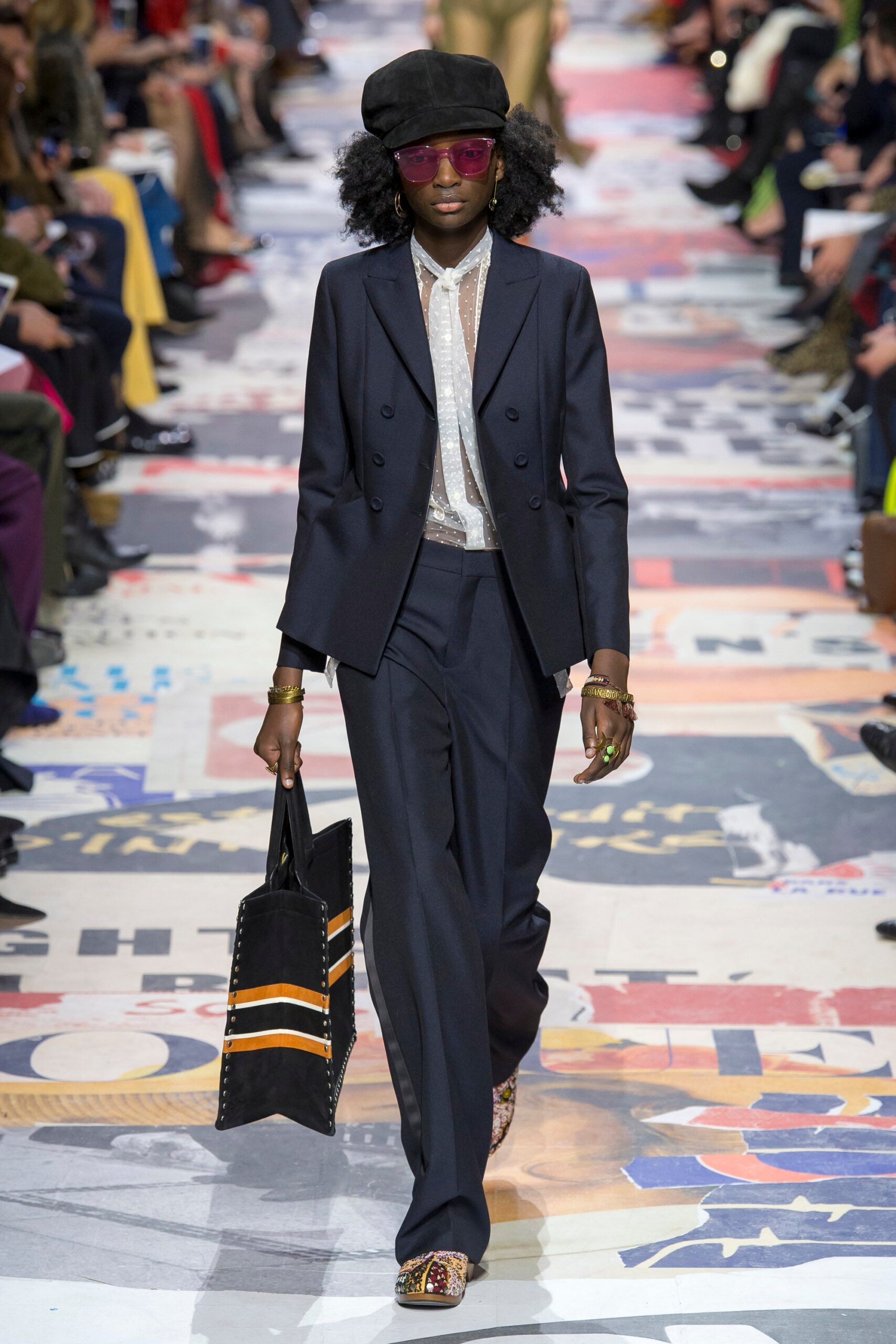 Christian Dior F/W 18 Look 14